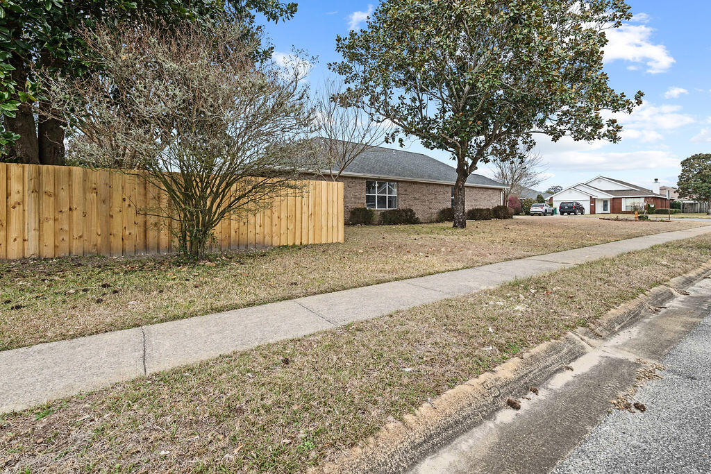 EMERALD VILLAGE S/D - Residential