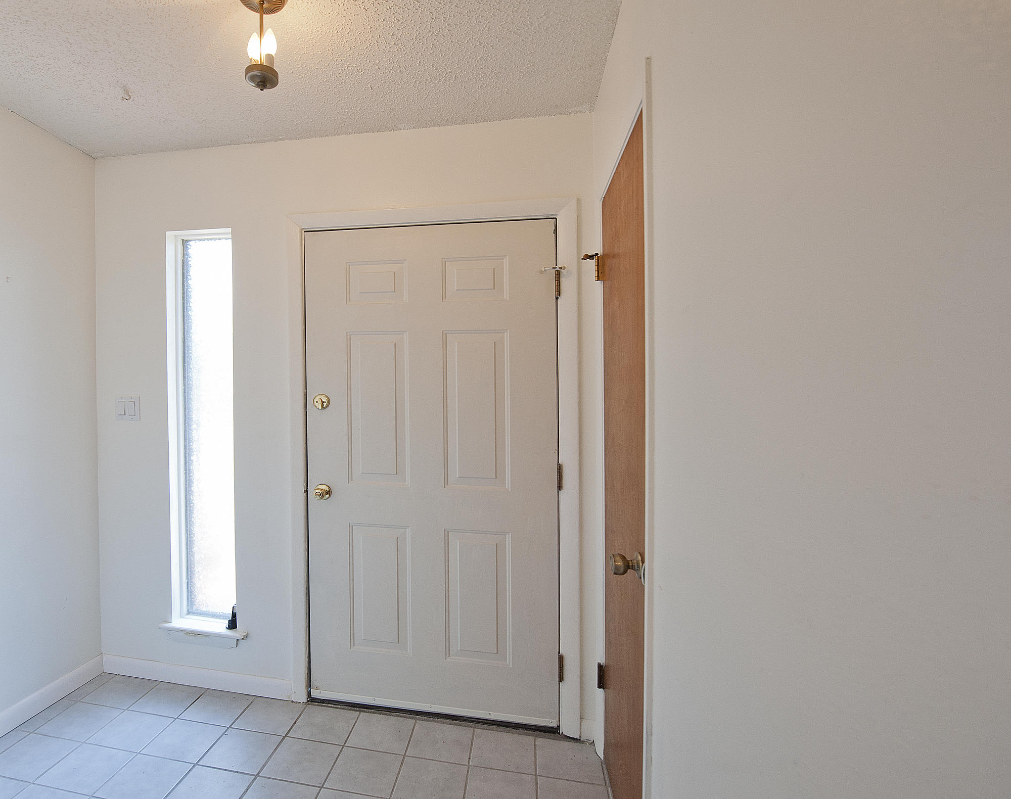 WOODHAM MANOR 3RD ADDN - Residential