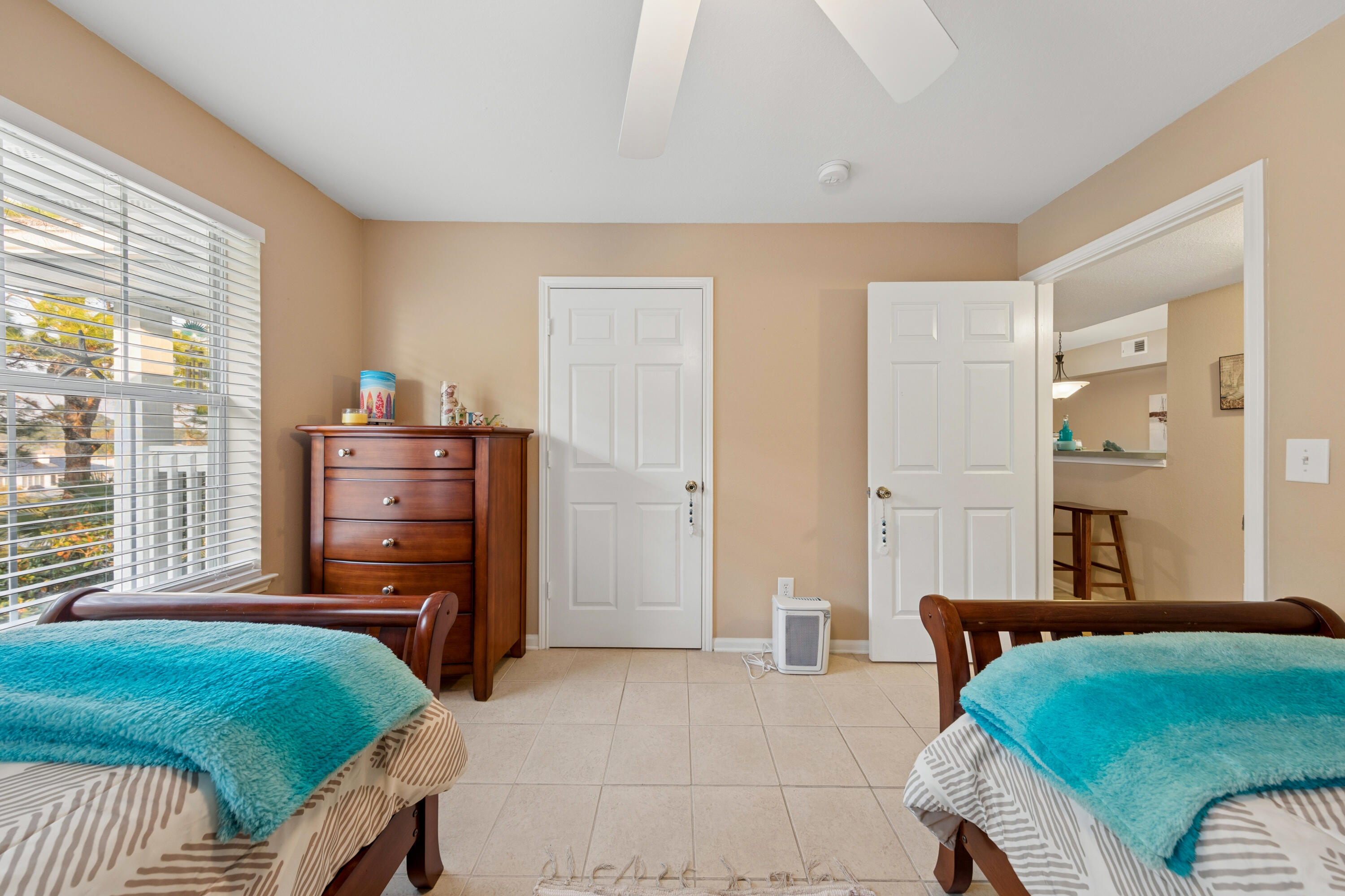 INDIAN LAKE - Residential