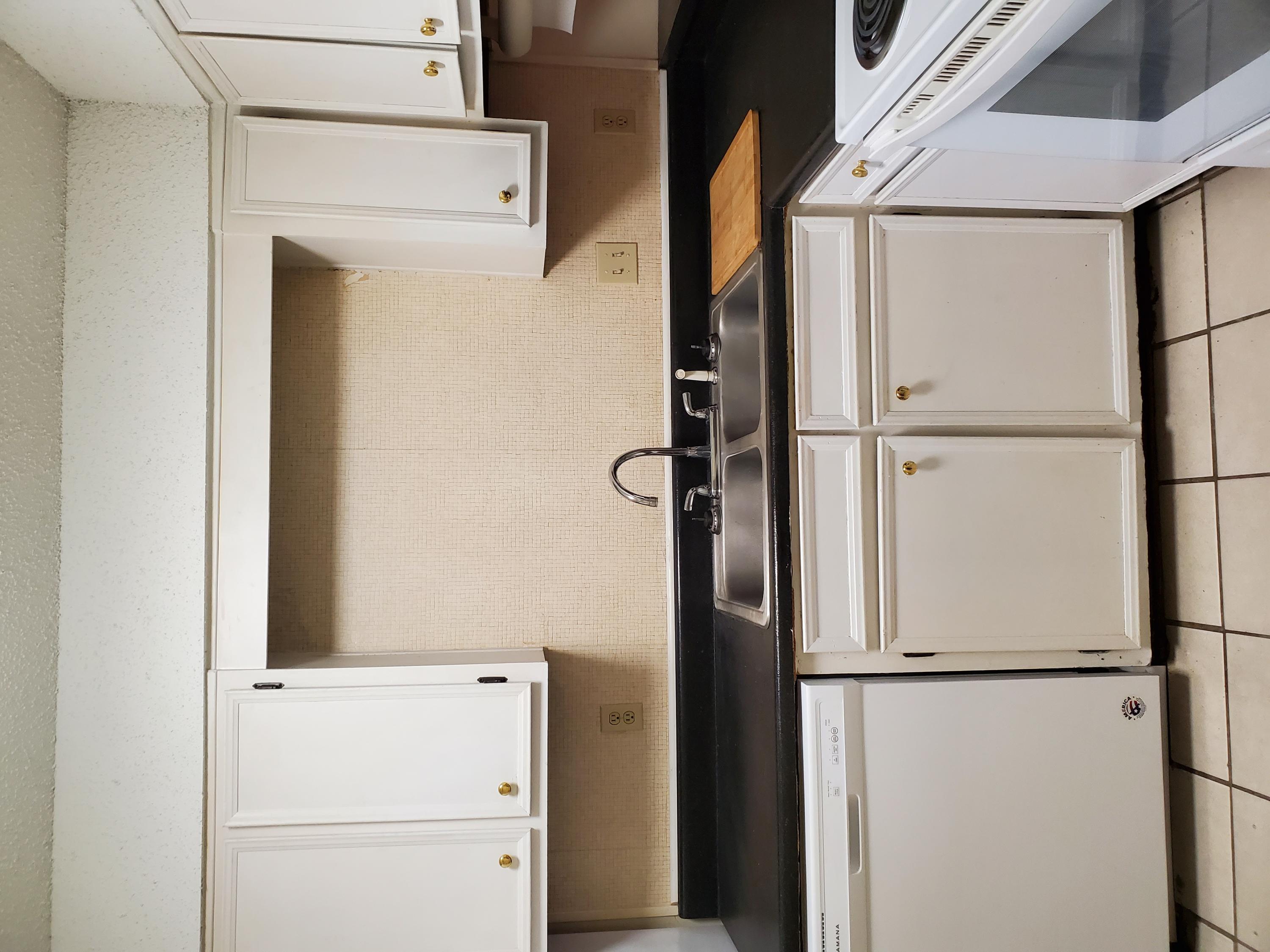 WOODHAM MANOR 2ND ADDN - Residential