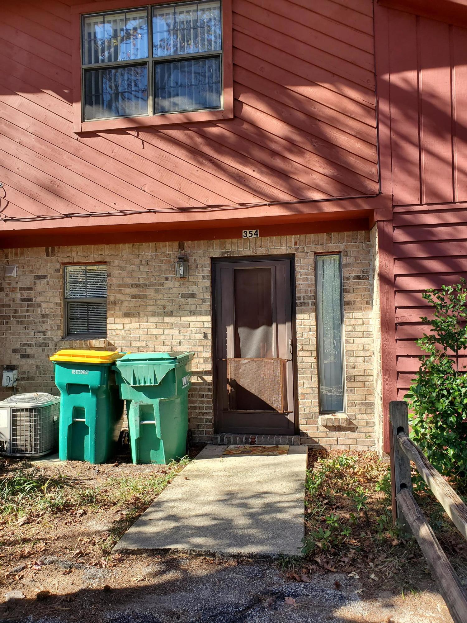 WOODHAM MANOR 2ND ADDN - Residential