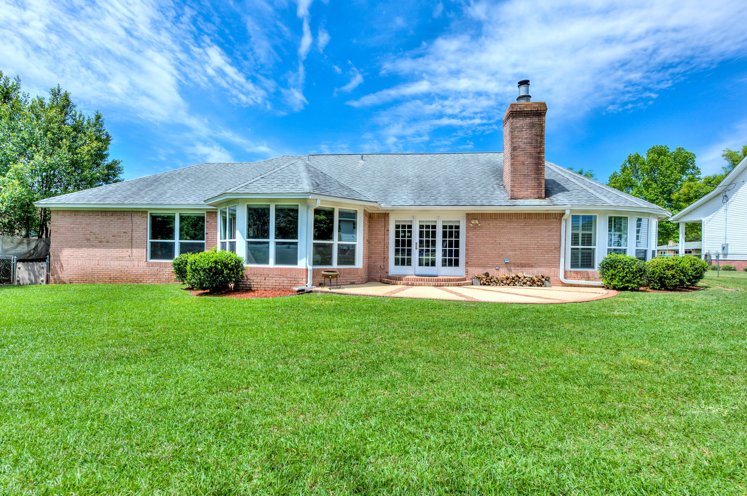 LAKE LORRAINE ESTATES 1 - Residential