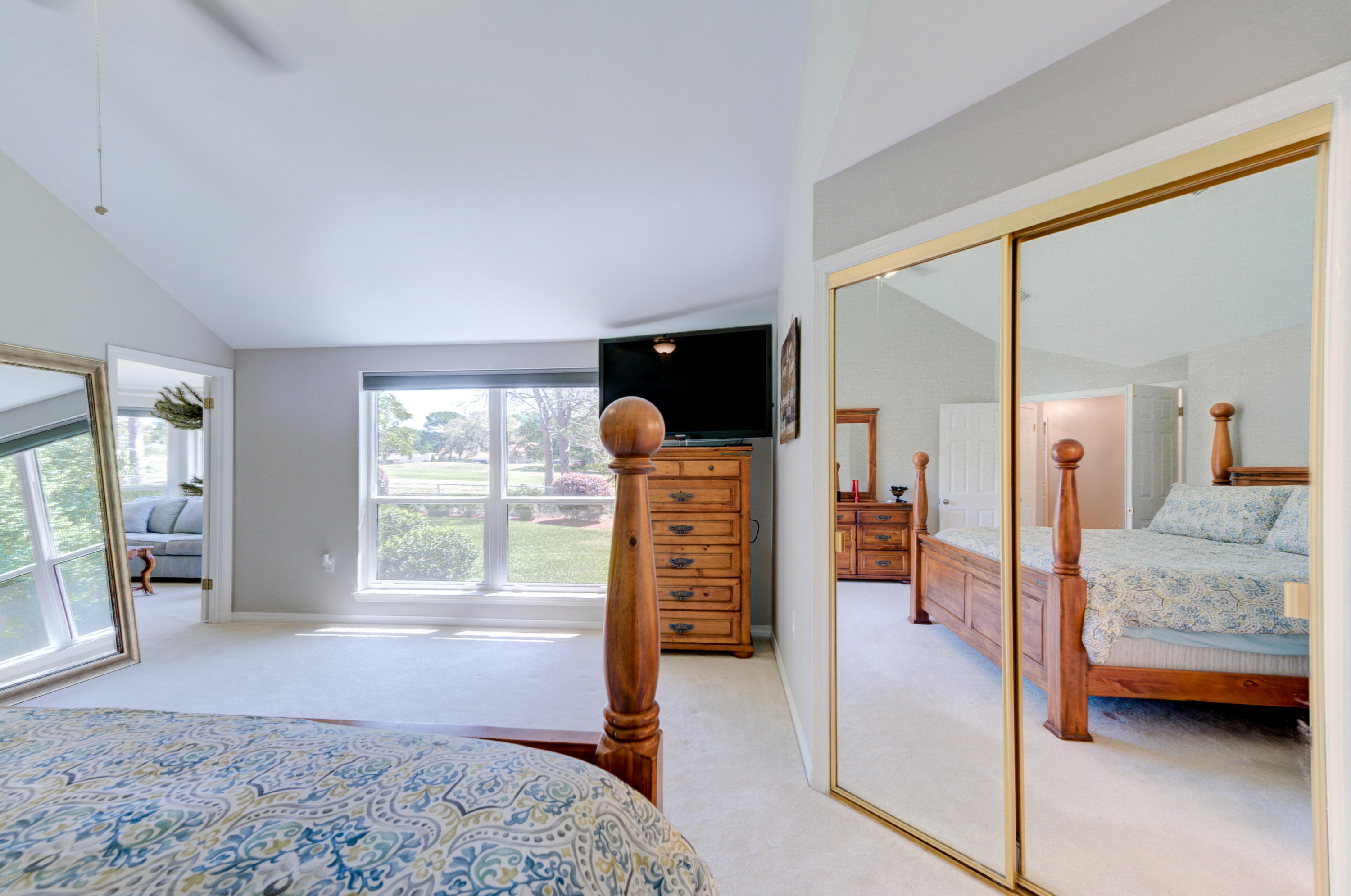 LAKE LORRAINE ESTATES 1 - Residential