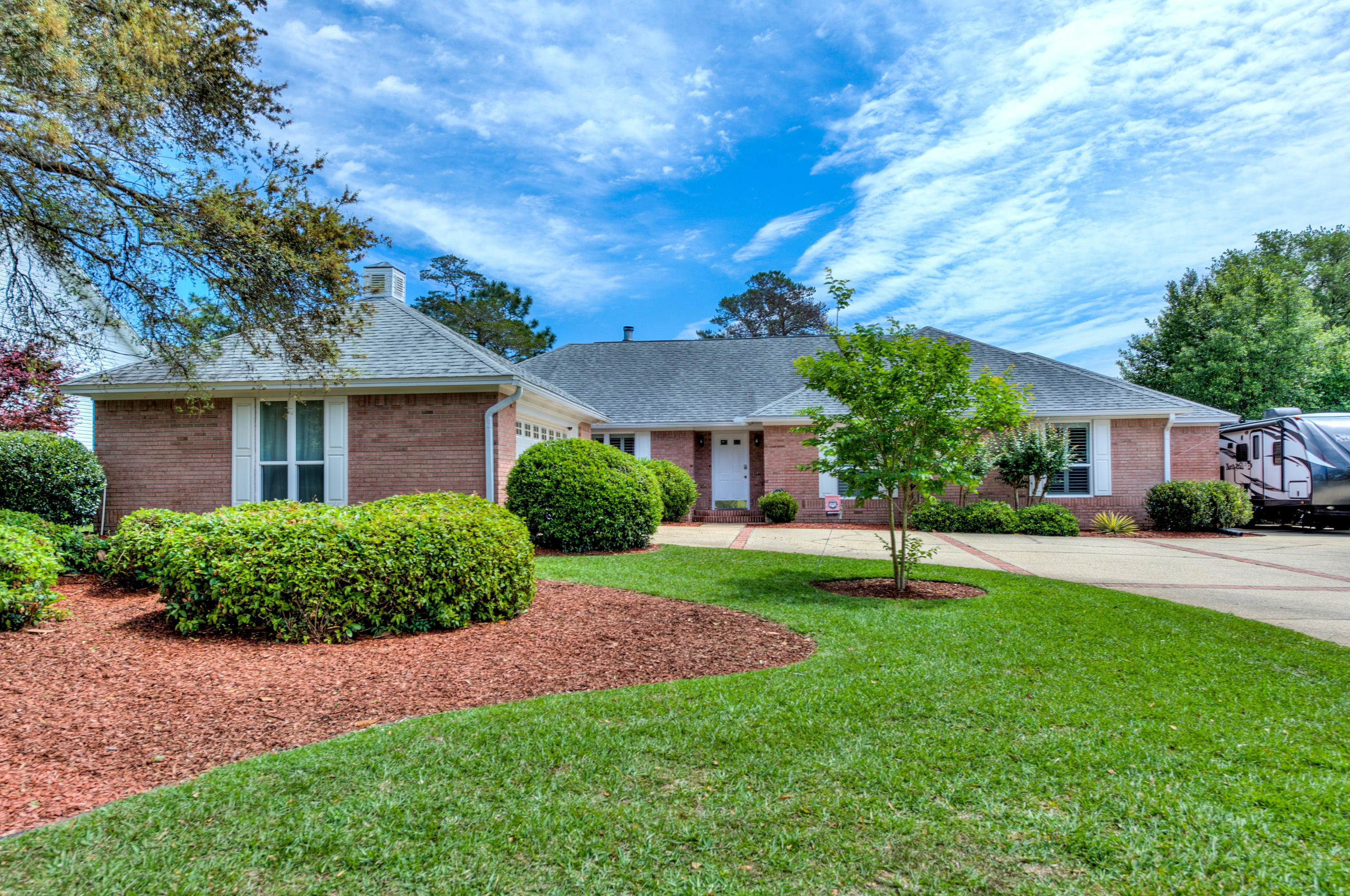 LAKE LORRAINE ESTATES 1 - Residential