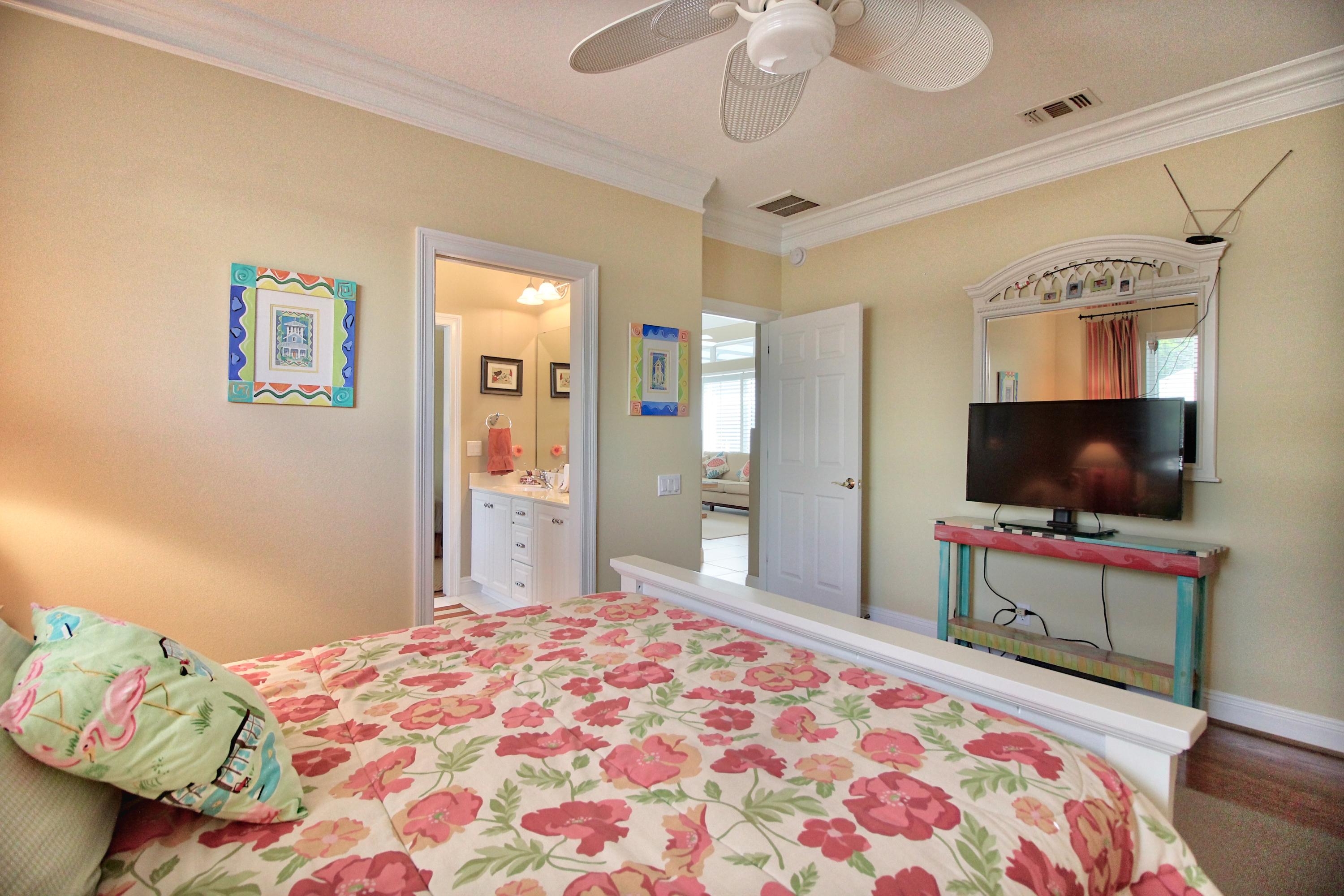 SOUNDSIDE - Residential