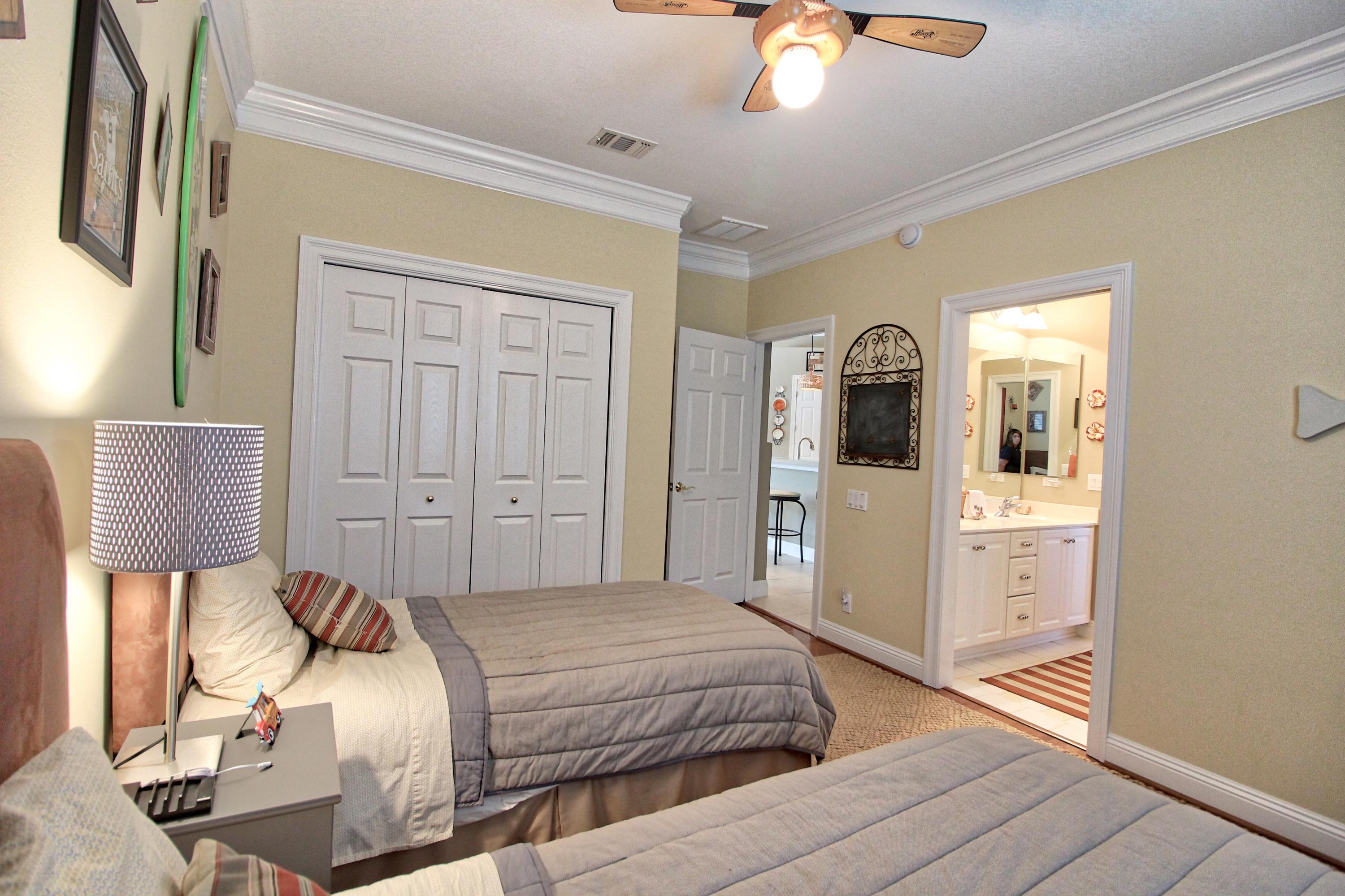 SOUNDSIDE - Residential