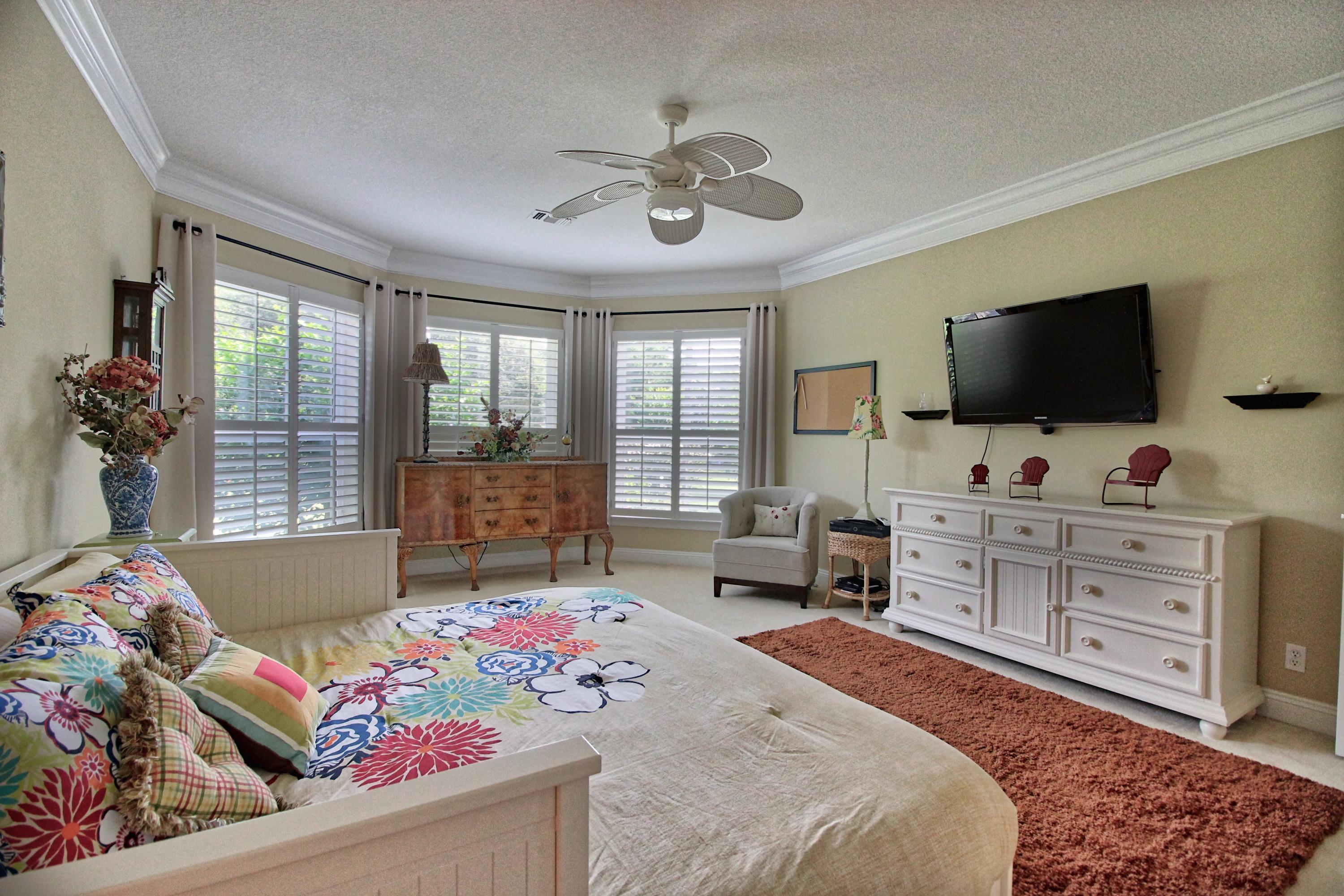 SOUNDSIDE - Residential