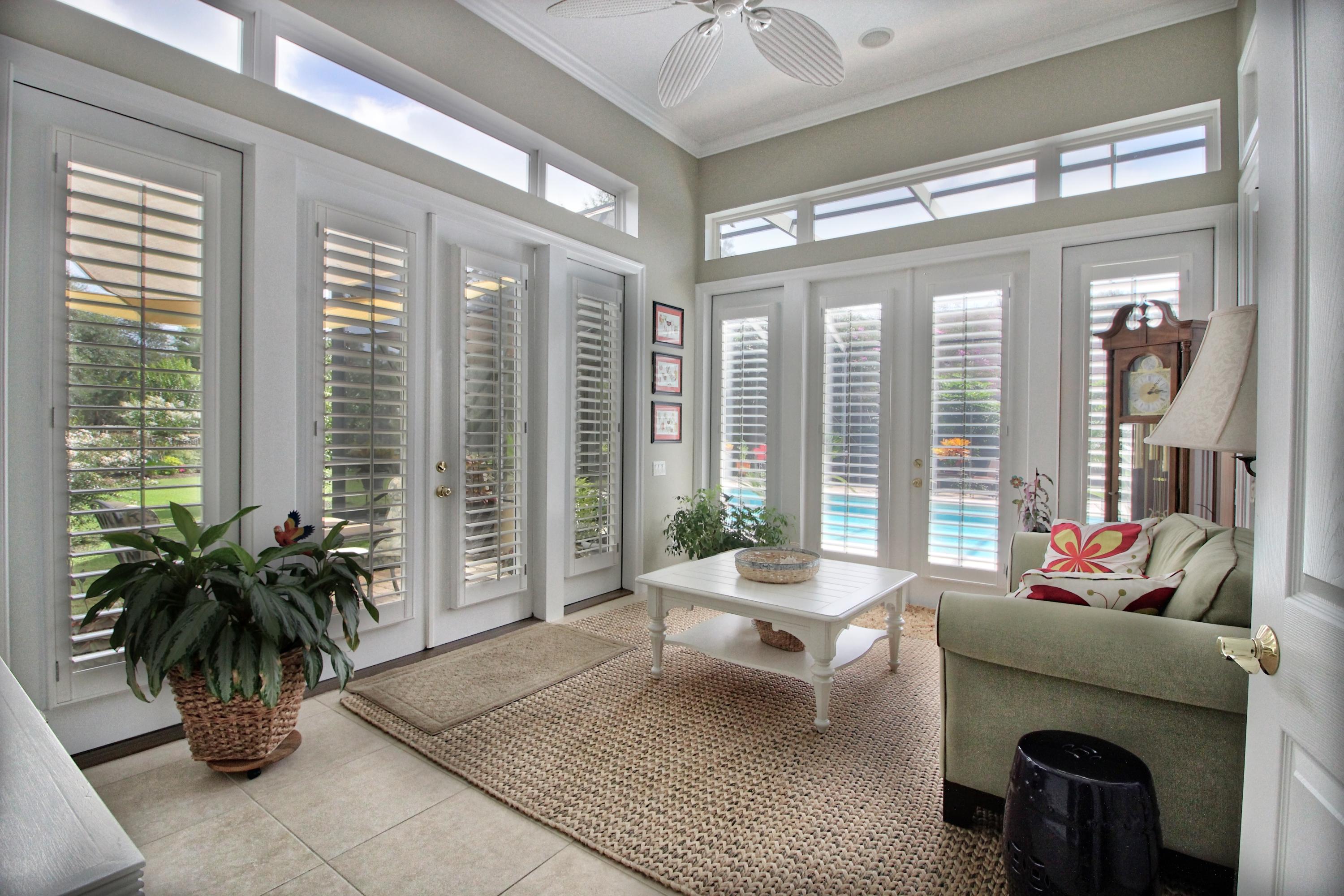 SOUNDSIDE - Residential