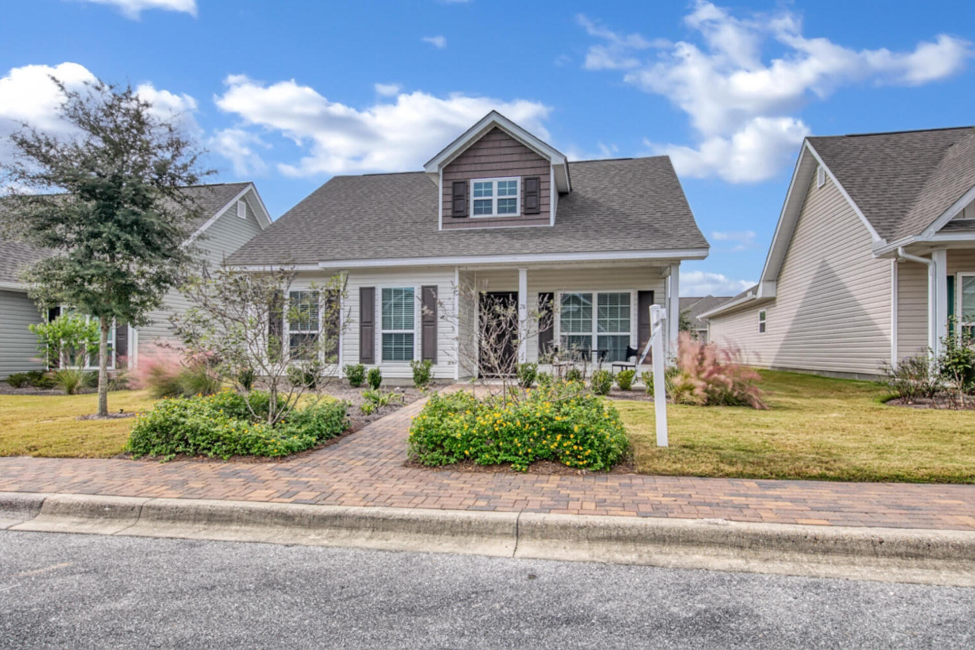 HAMMOCK BAY - Residential