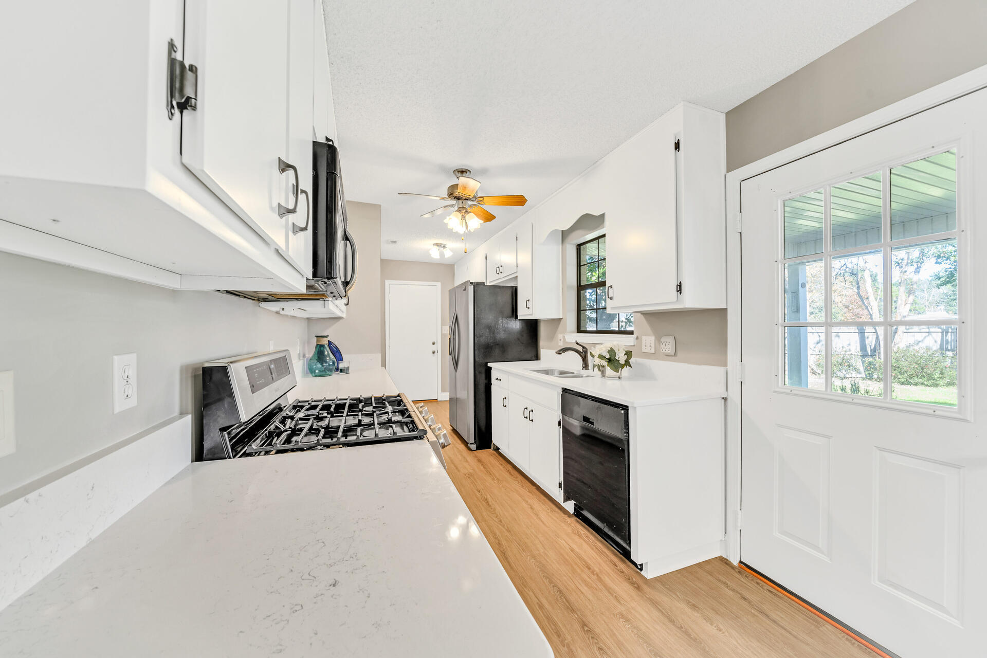 NO RECORDED SUBDIVISION - Residential