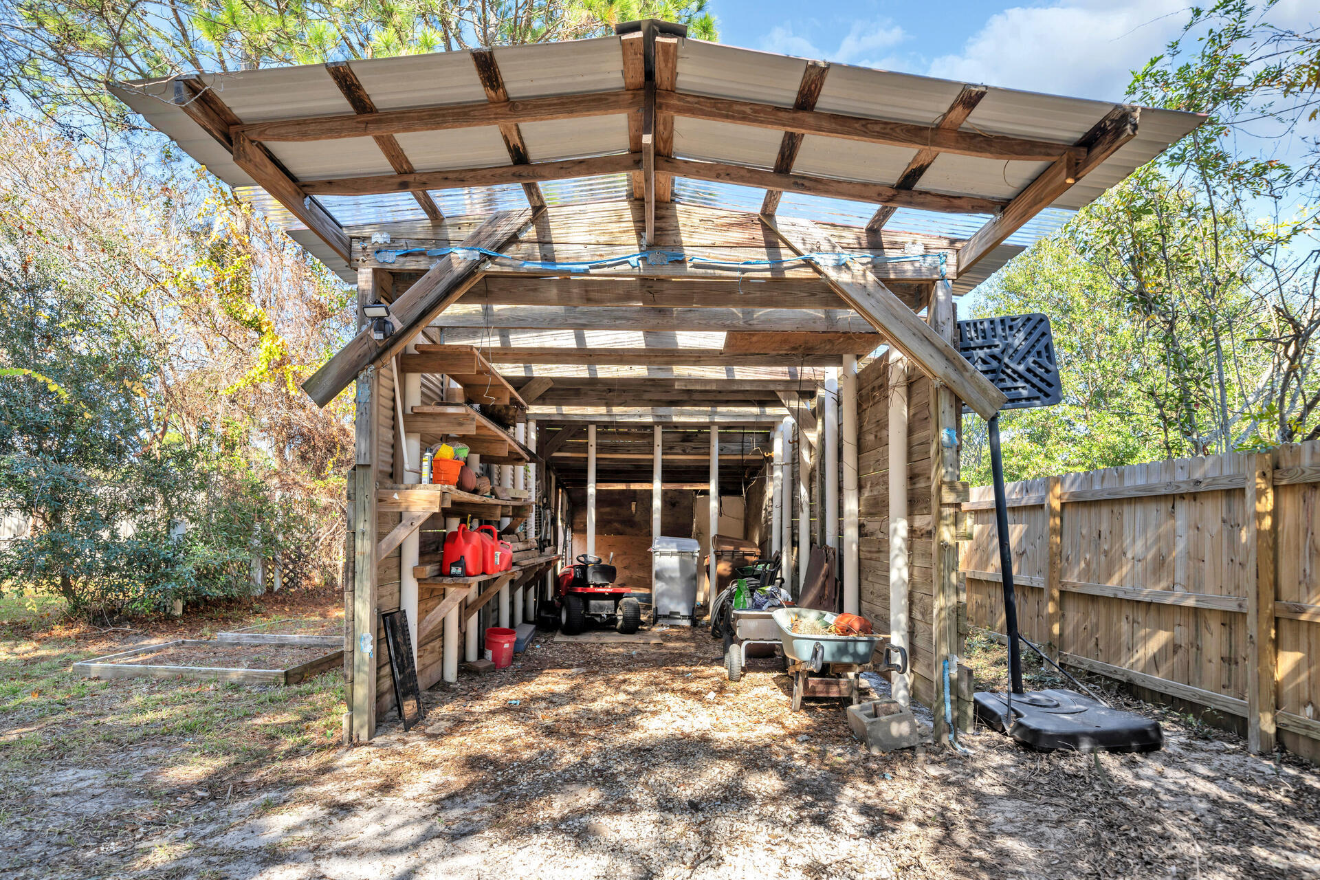 NO RECORDED SUBDIVISION - Residential