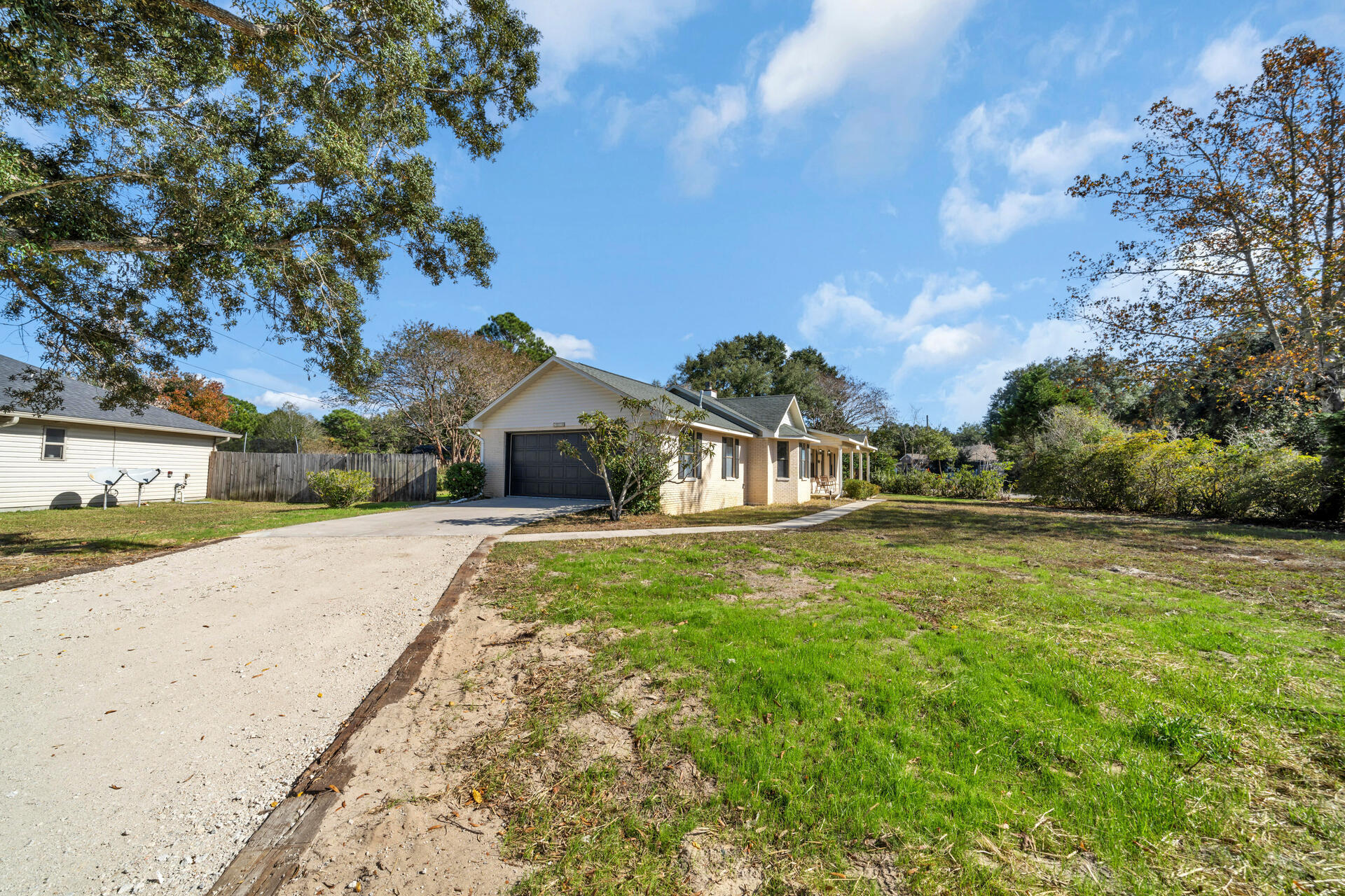 NO RECORDED SUBDIVISION - Residential