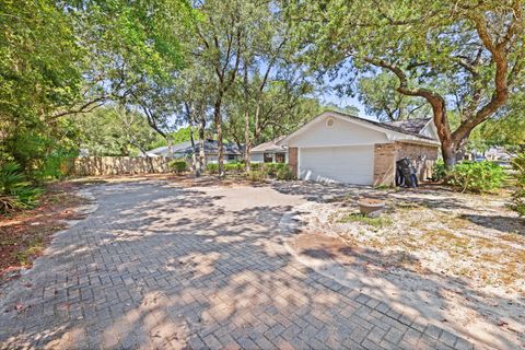 A home in Niceville