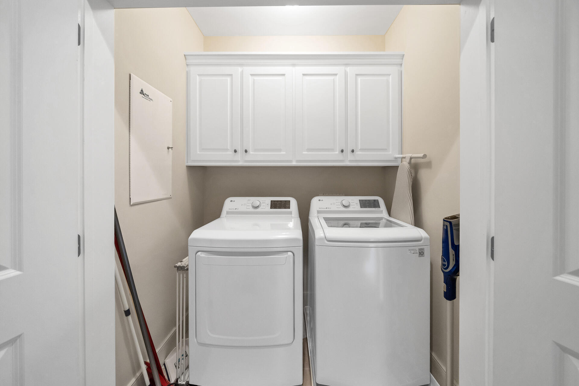 Wild Heron - Residential