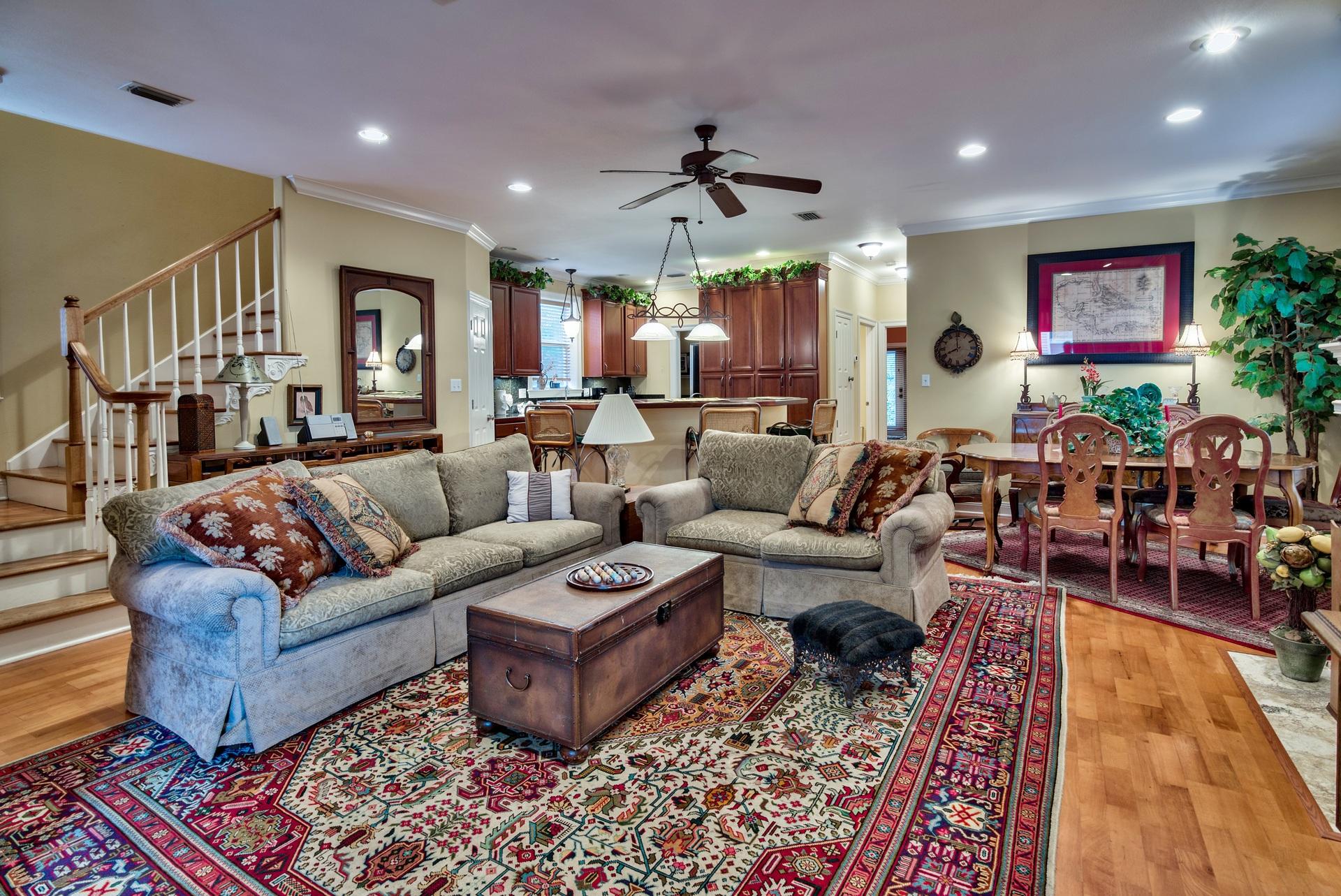 SOVEREIGN ISLE - Residential