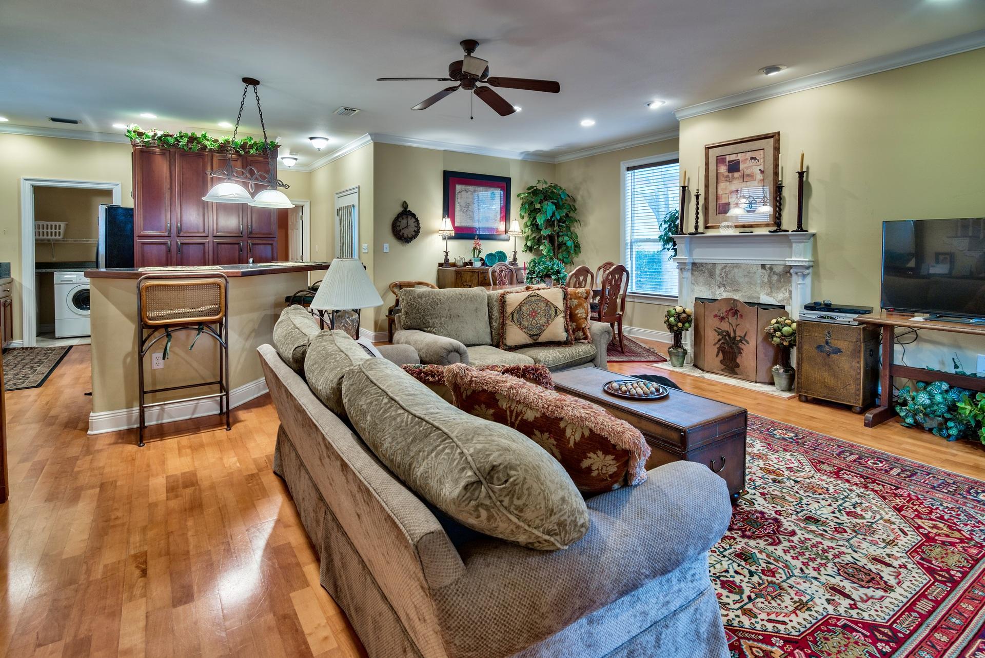 SOVEREIGN ISLE - Residential