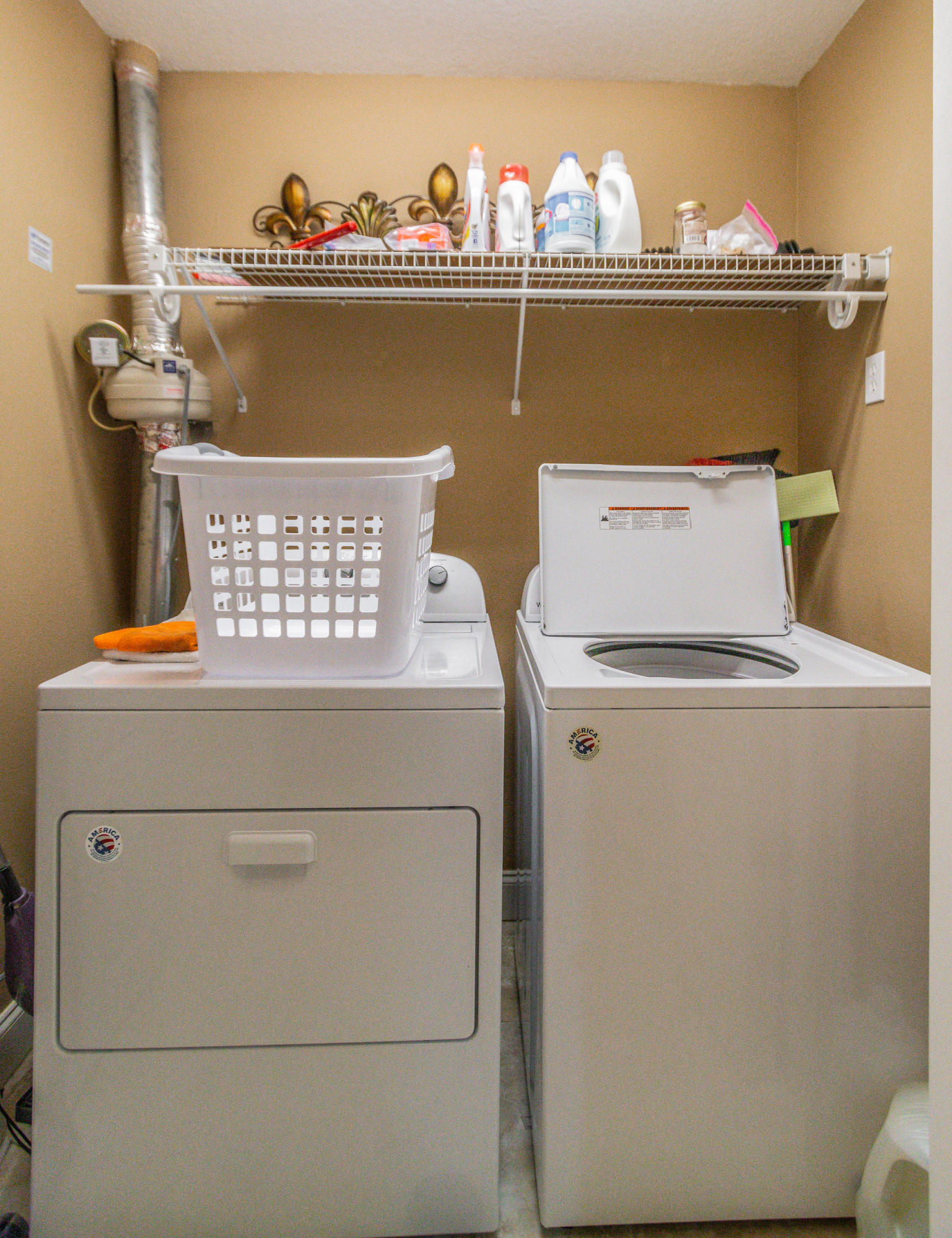 PRESIDIO Yacht Club Condominiums - Residential