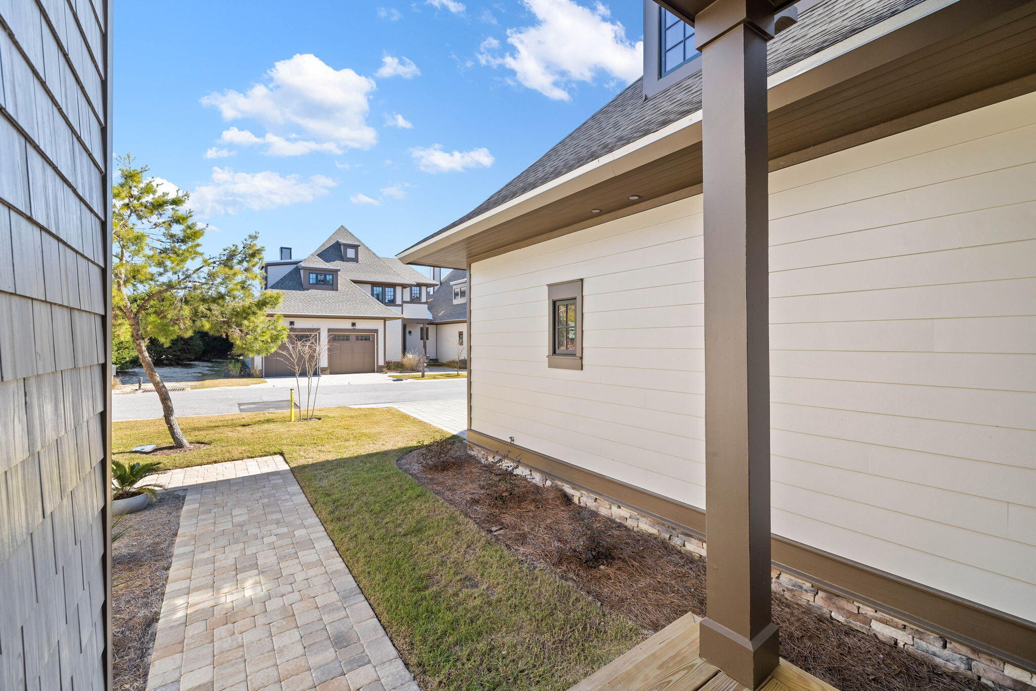 WILD HERON - THE COURTS - Residential Lease