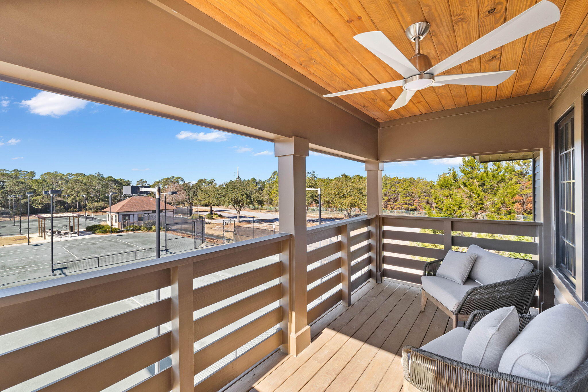 WILD HERON - THE COURTS - Residential Lease