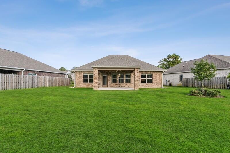 HAMMOCK BAY - Residential