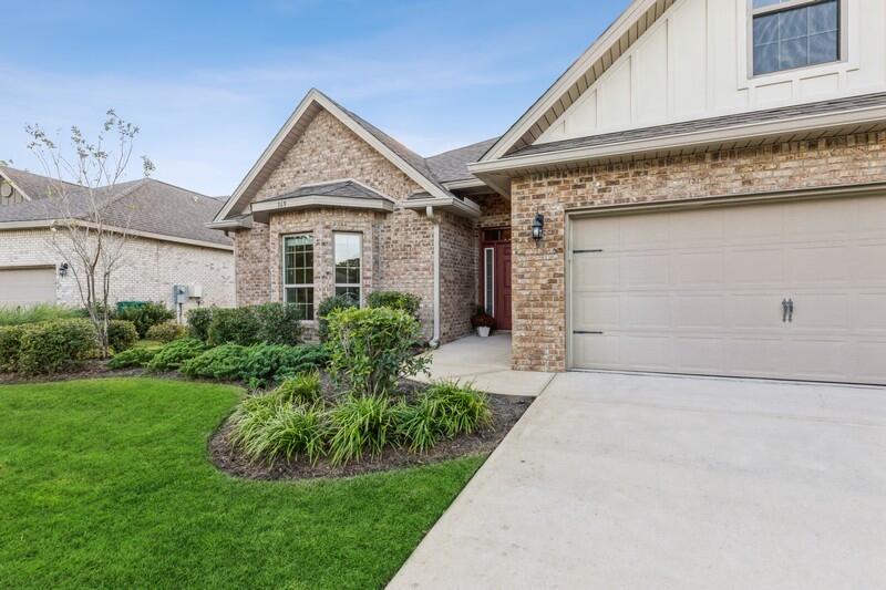 HAMMOCK BAY - Residential