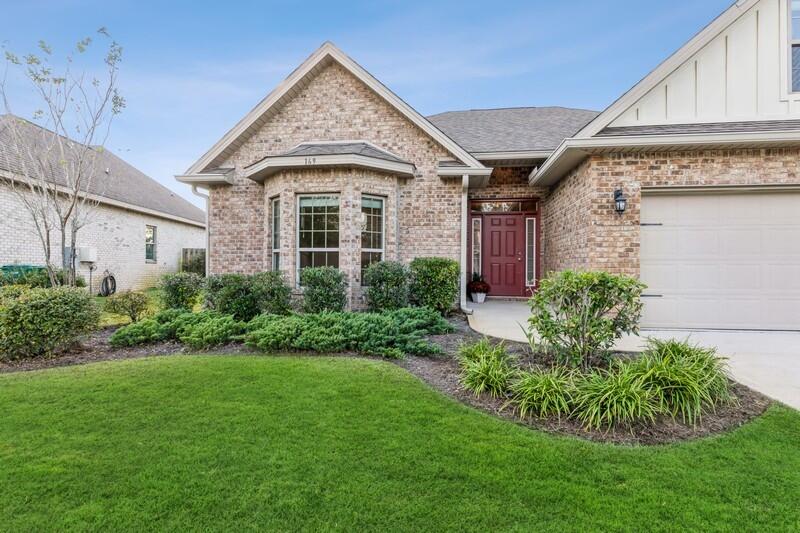 HAMMOCK BAY - Residential