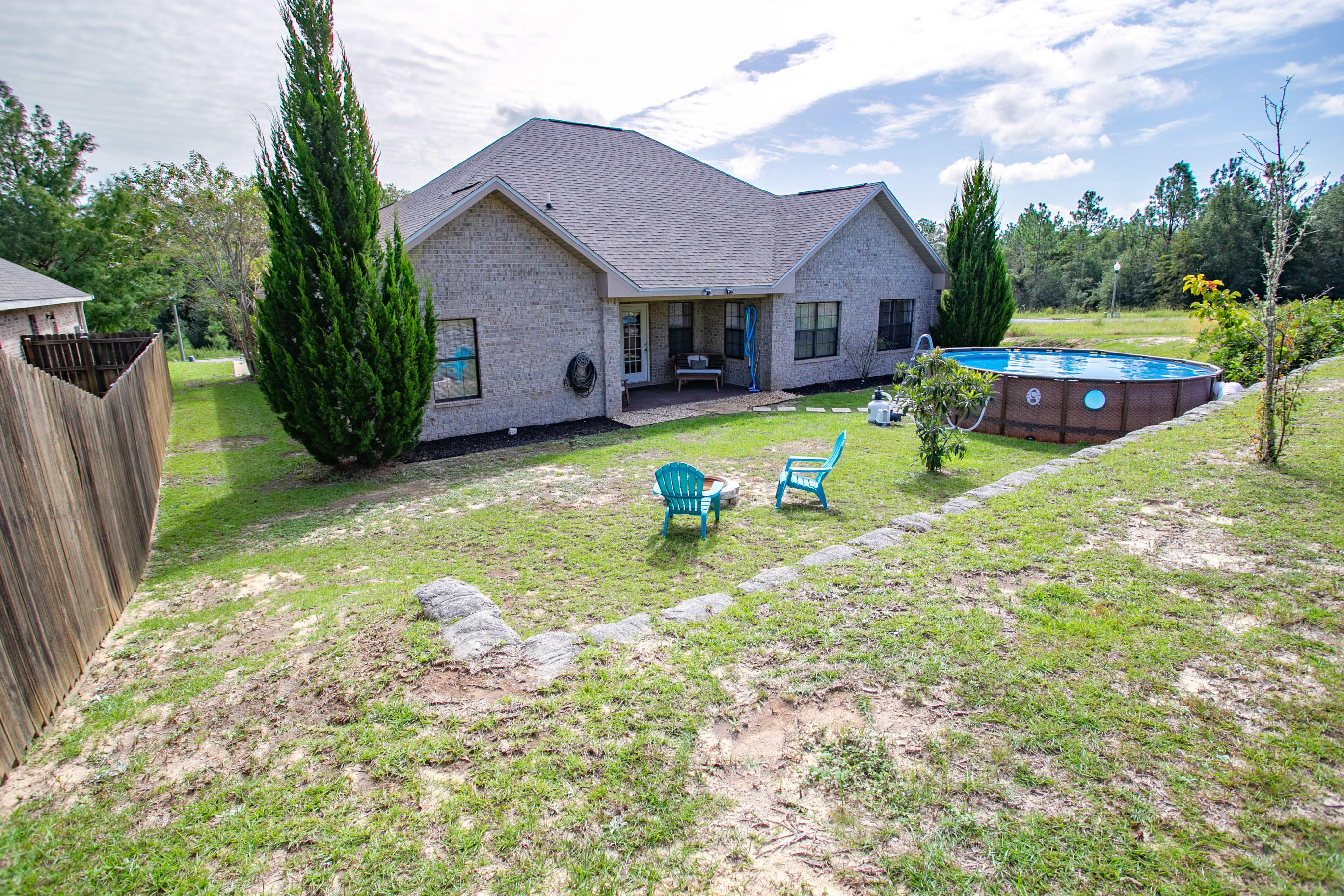 LAKE RIDGE ESTATES - Residential