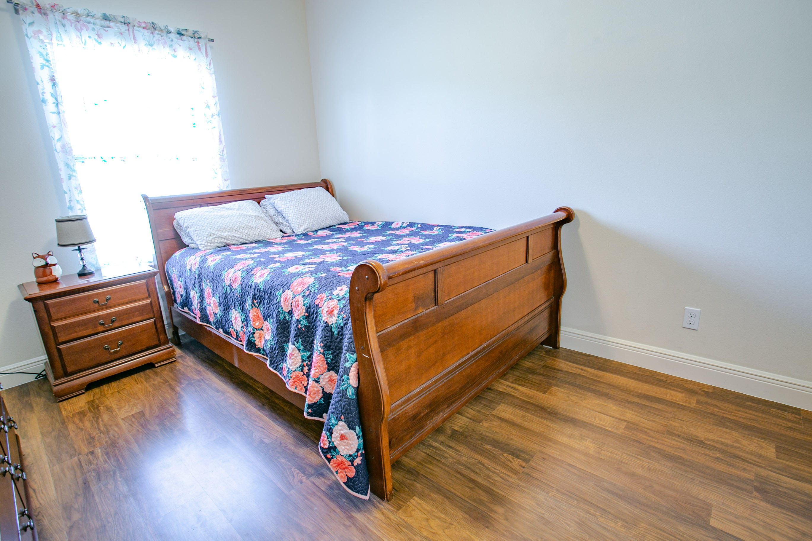 LAKE RIDGE ESTATES - Residential