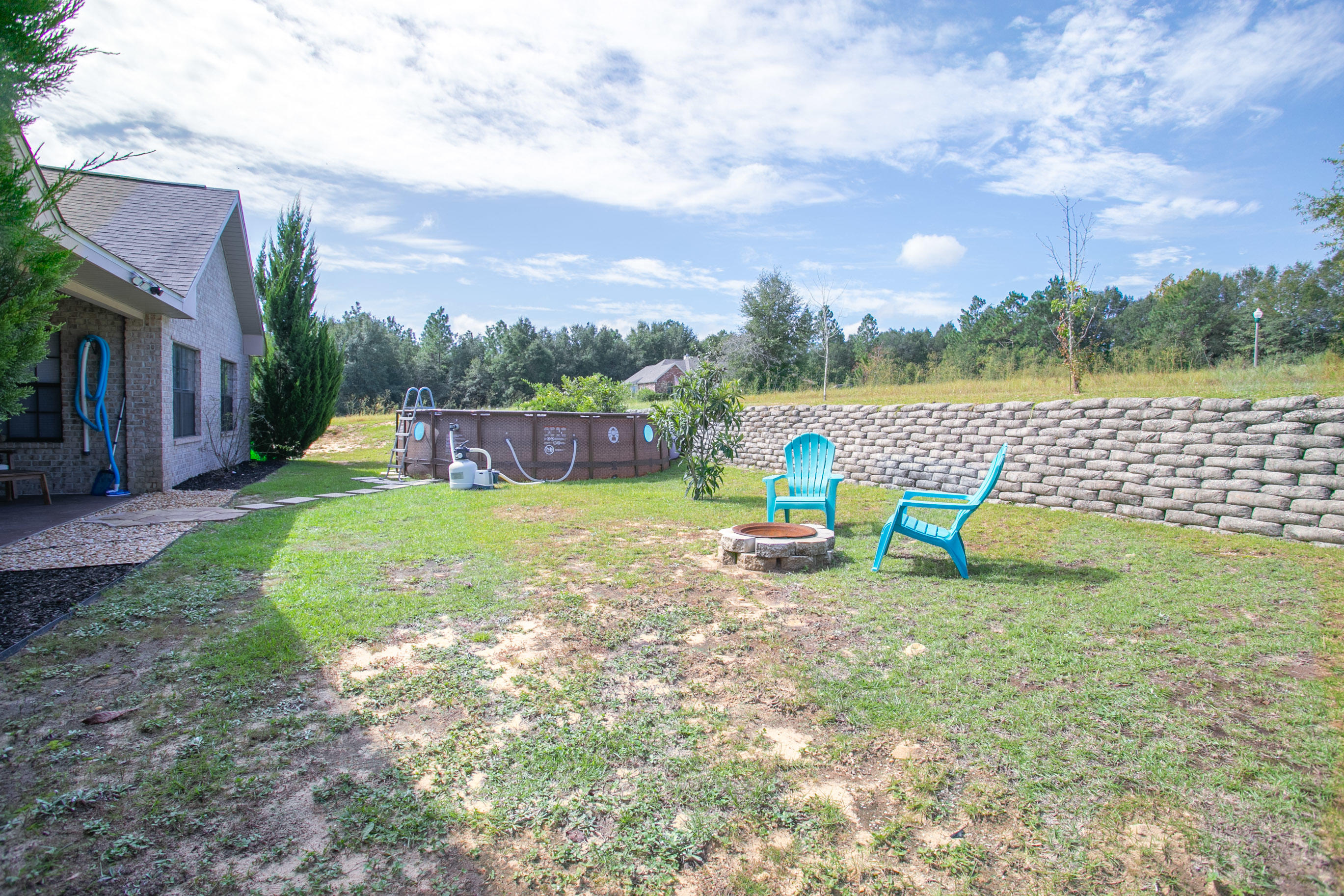 LAKE RIDGE ESTATES - Residential