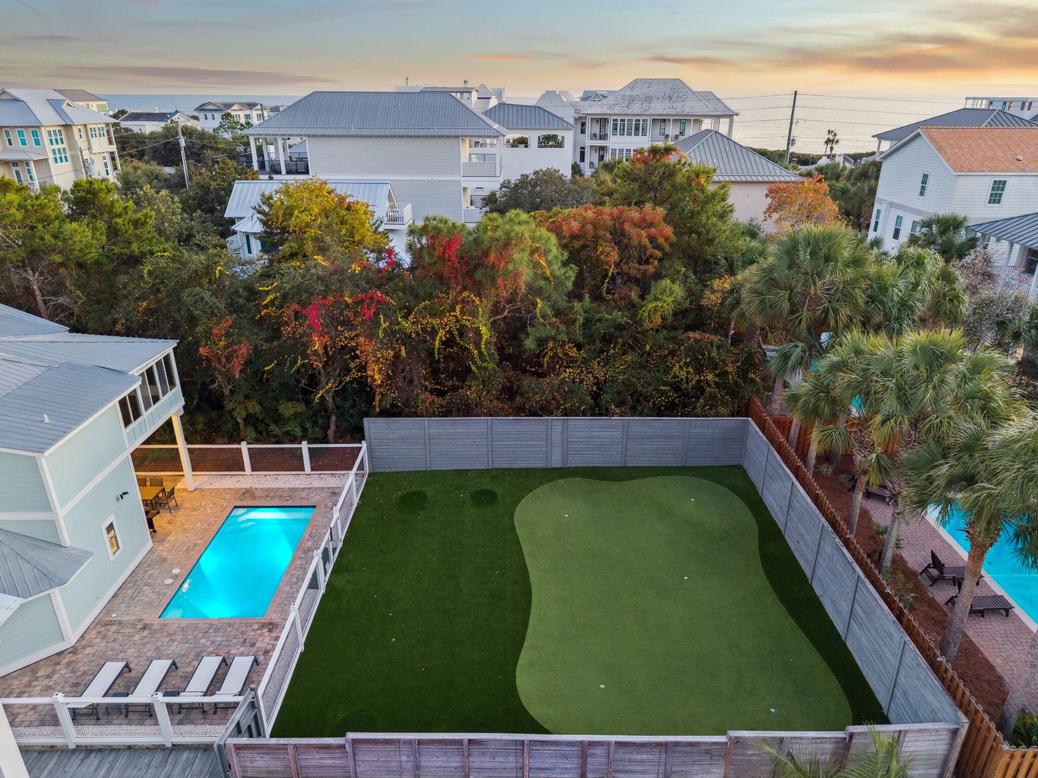 GULF MANOR 1ST ADDN - Residential