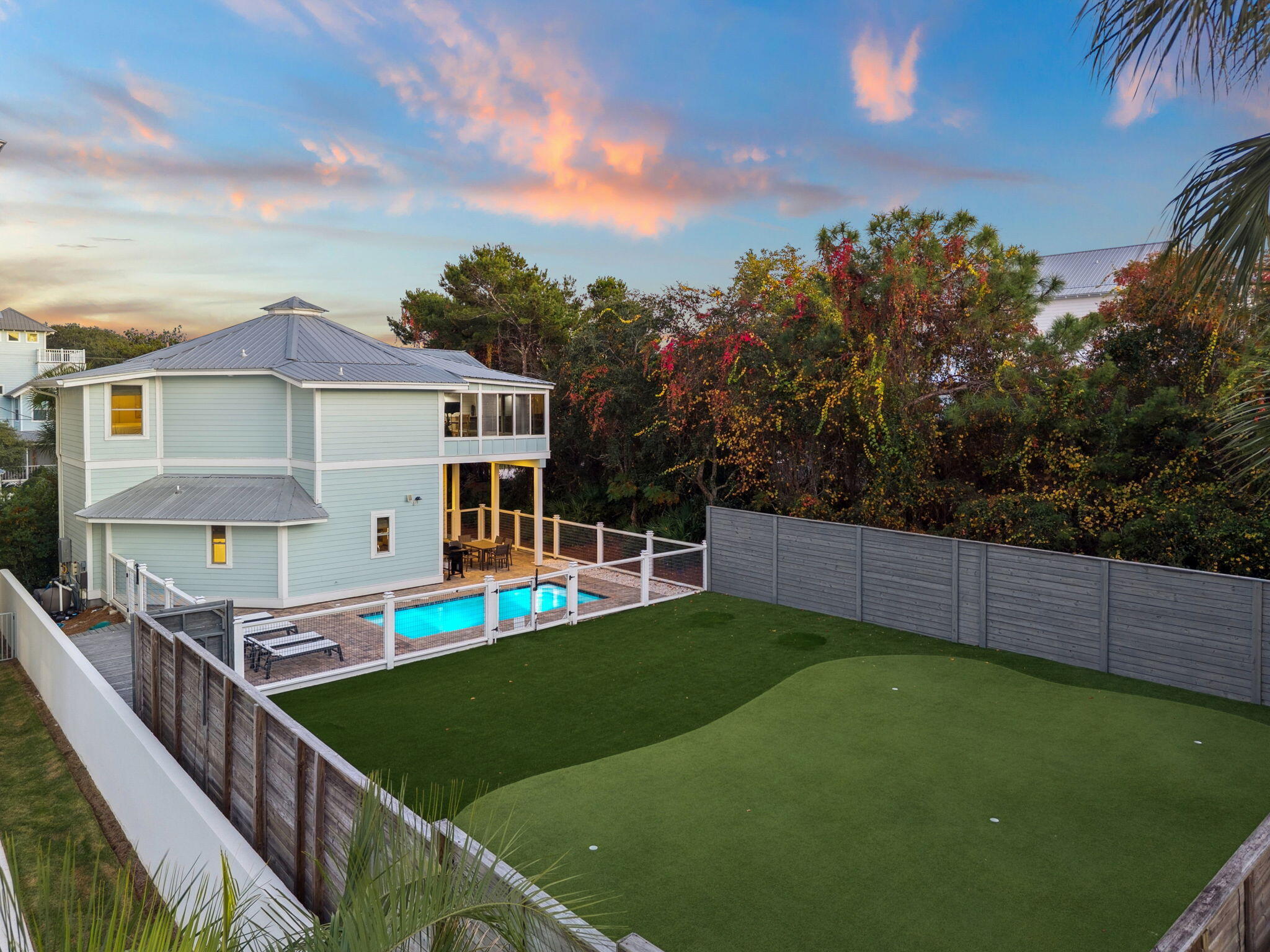 GULF MANOR 1ST ADDN - Residential