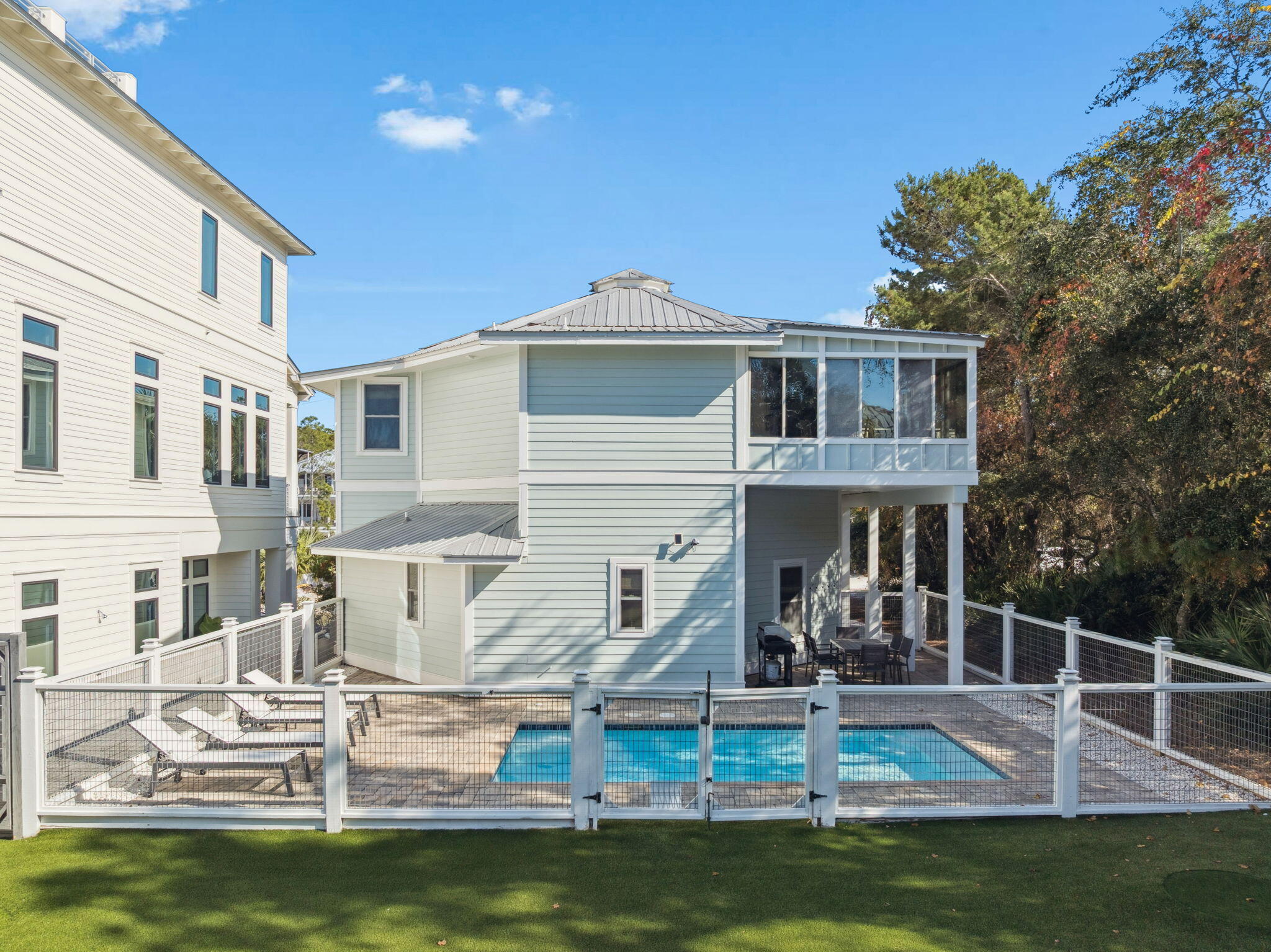 GULF MANOR 1ST ADDN - Residential