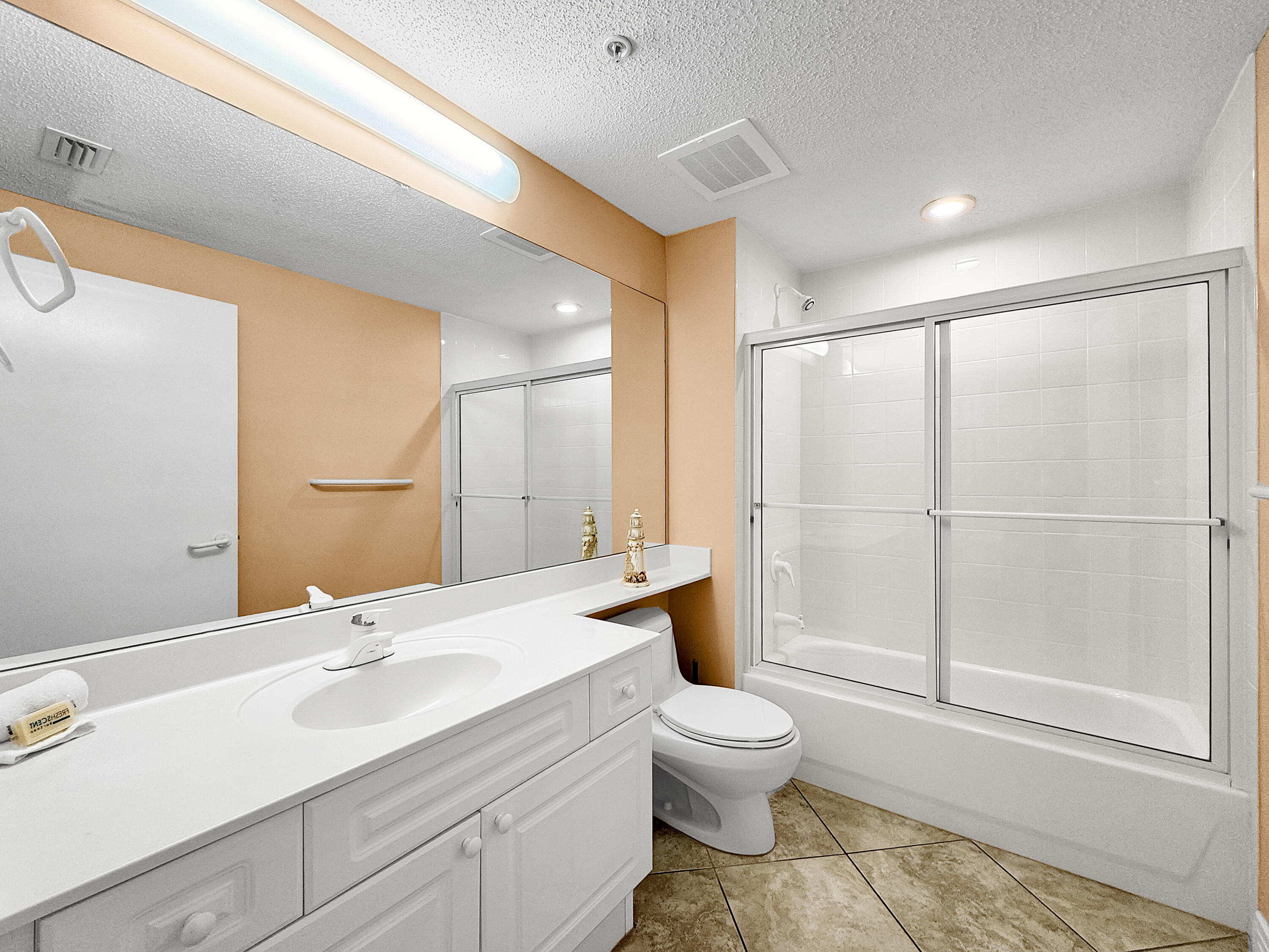 BEACH COLONY RESORT - Residential