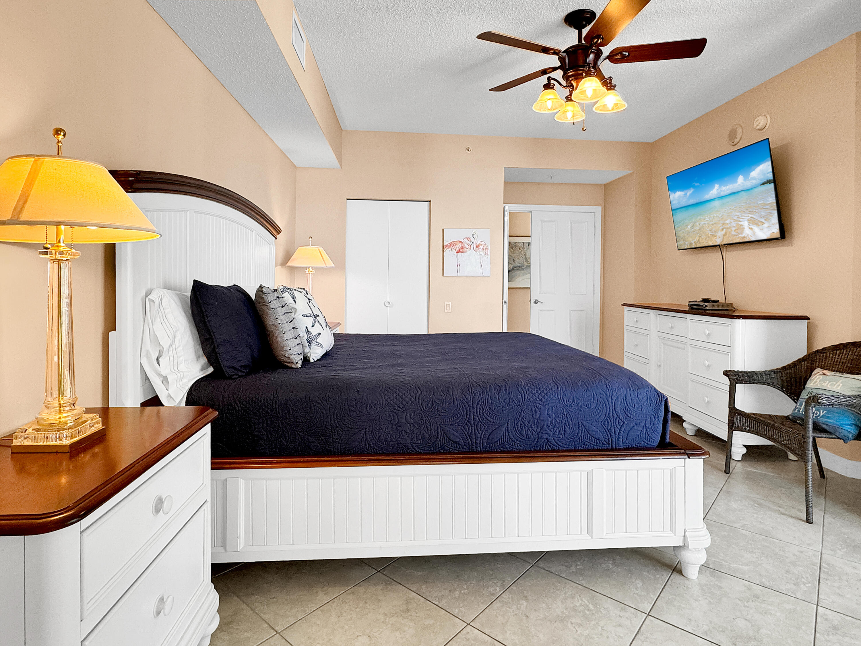 BEACH COLONY RESORT - Residential