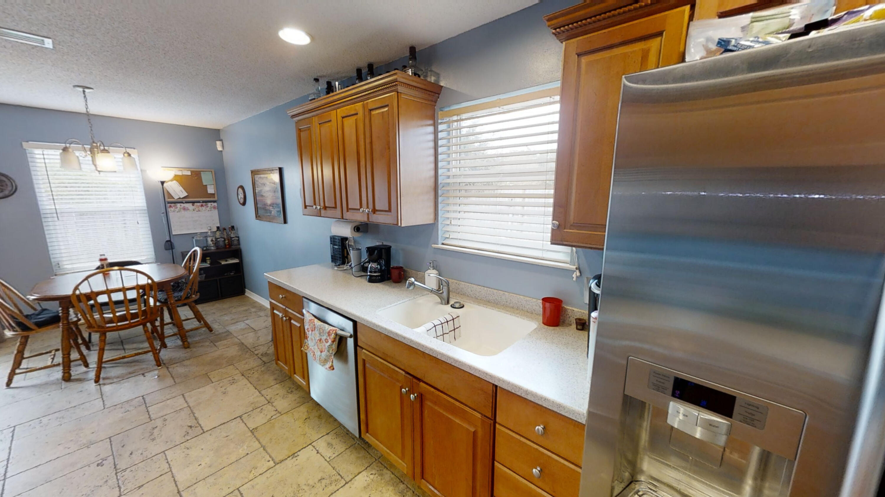 HOLLEY BY THE SEA - Residential