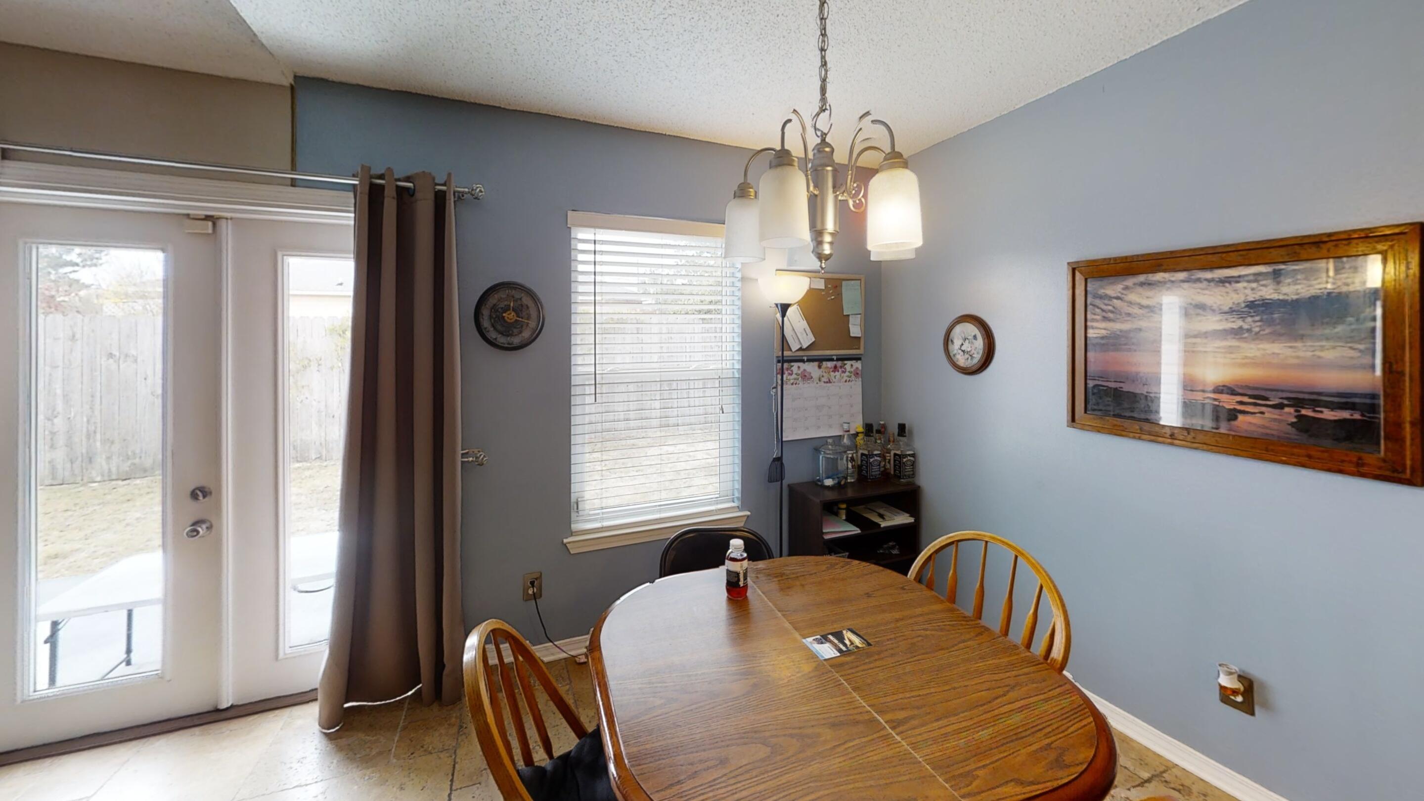 HOLLEY BY THE SEA - Residential