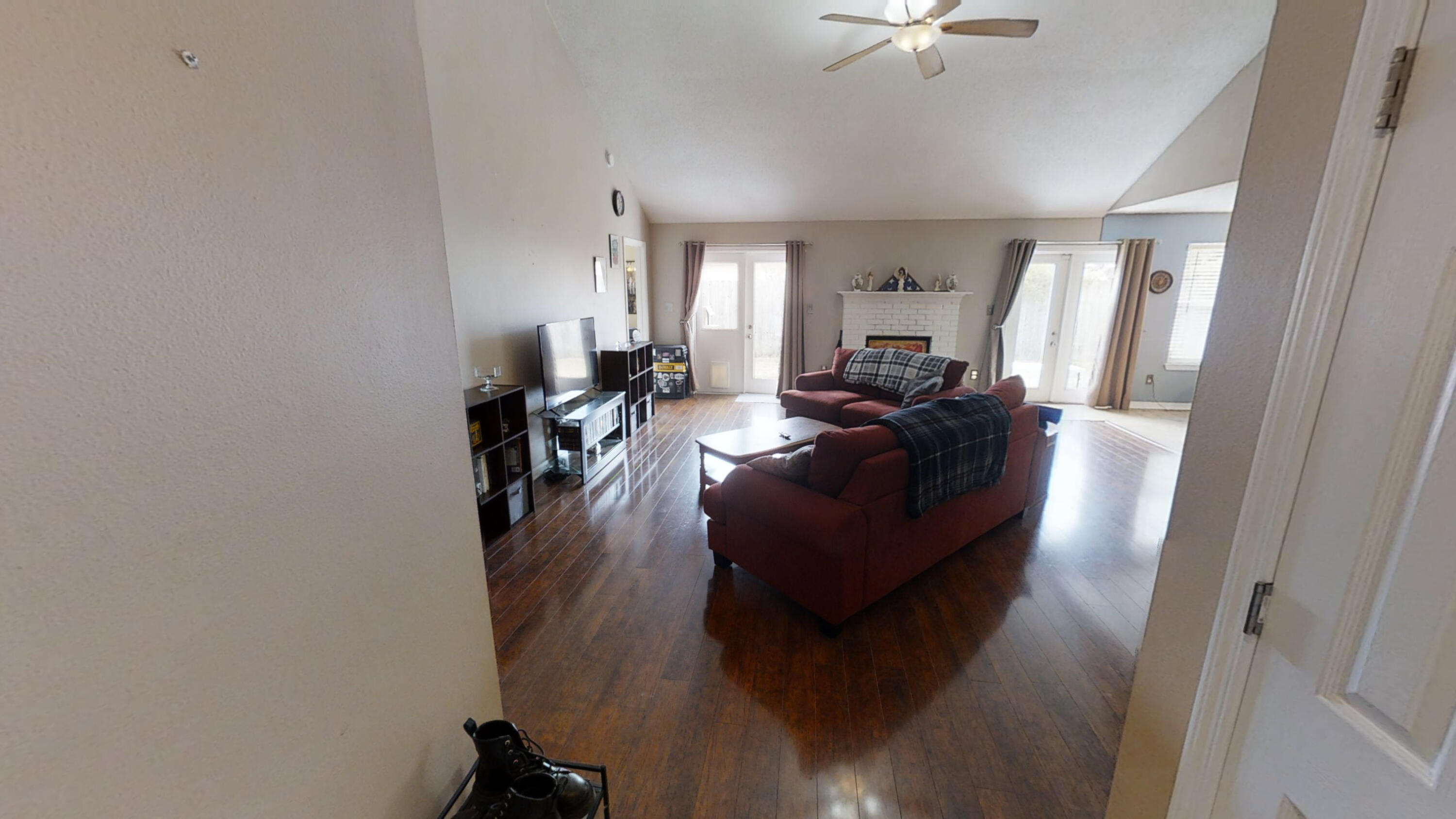 HOLLEY BY THE SEA - Residential