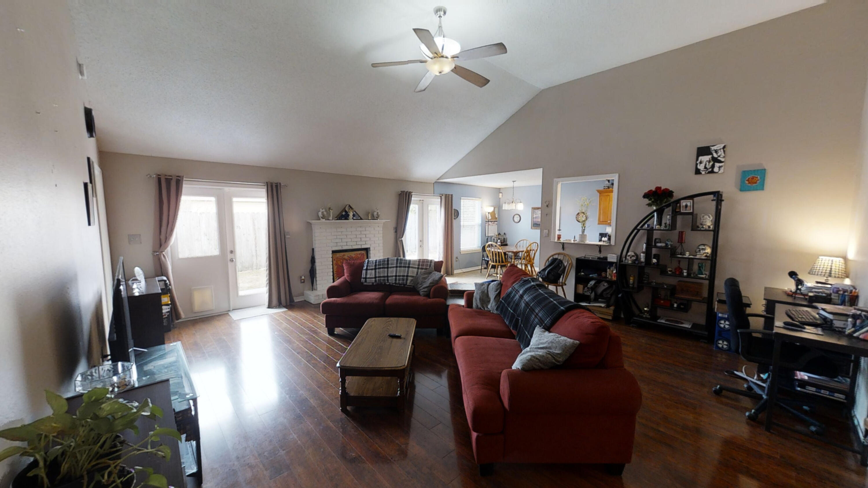 HOLLEY BY THE SEA - Residential