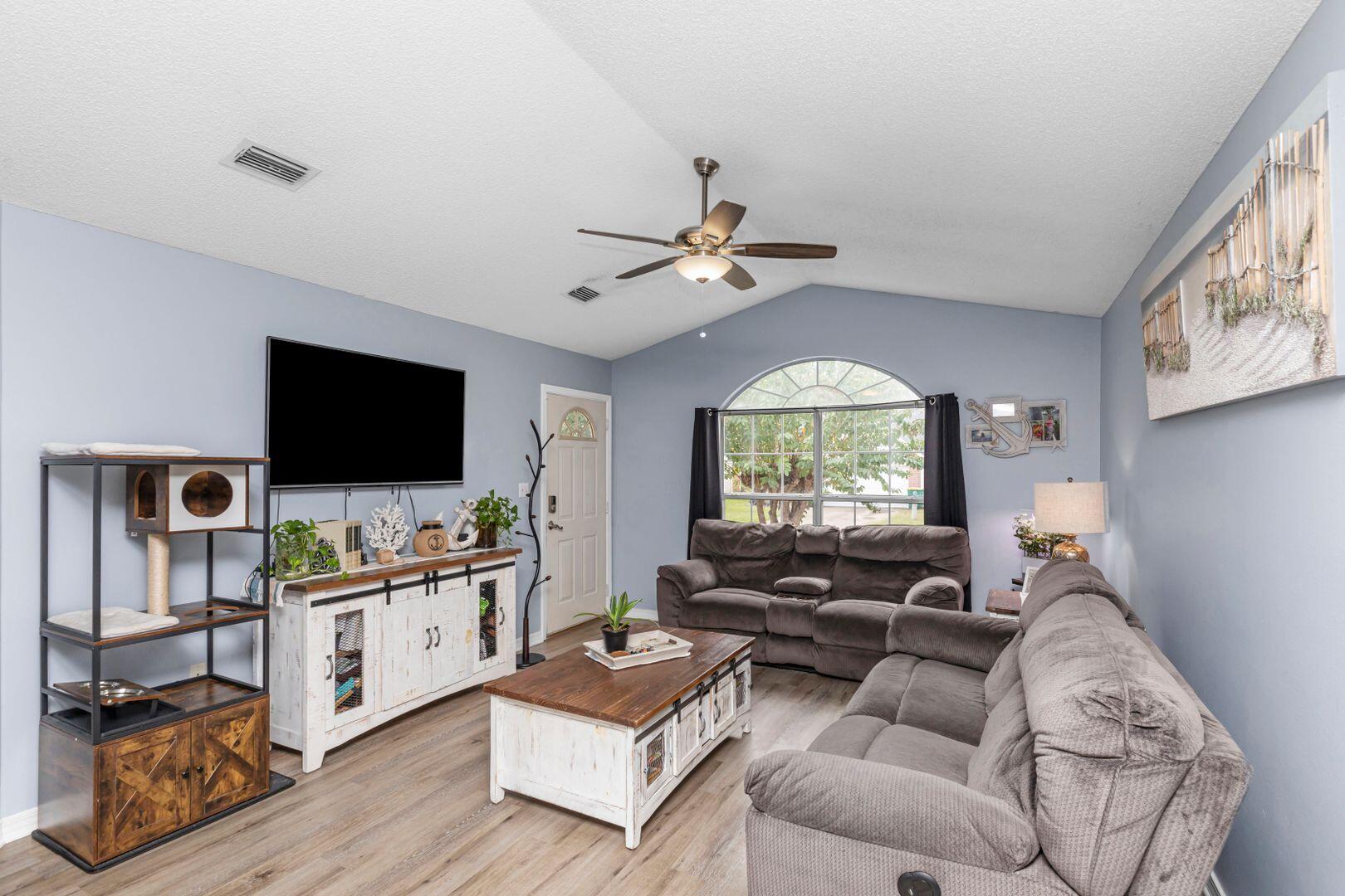 SCRANTON ESTATES - Residential