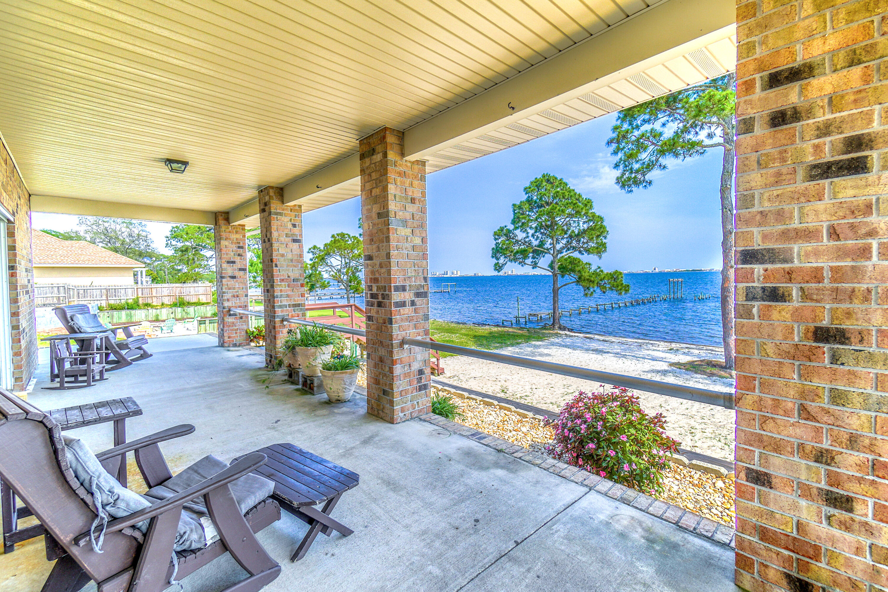 MARTHA'S COVE - Residential