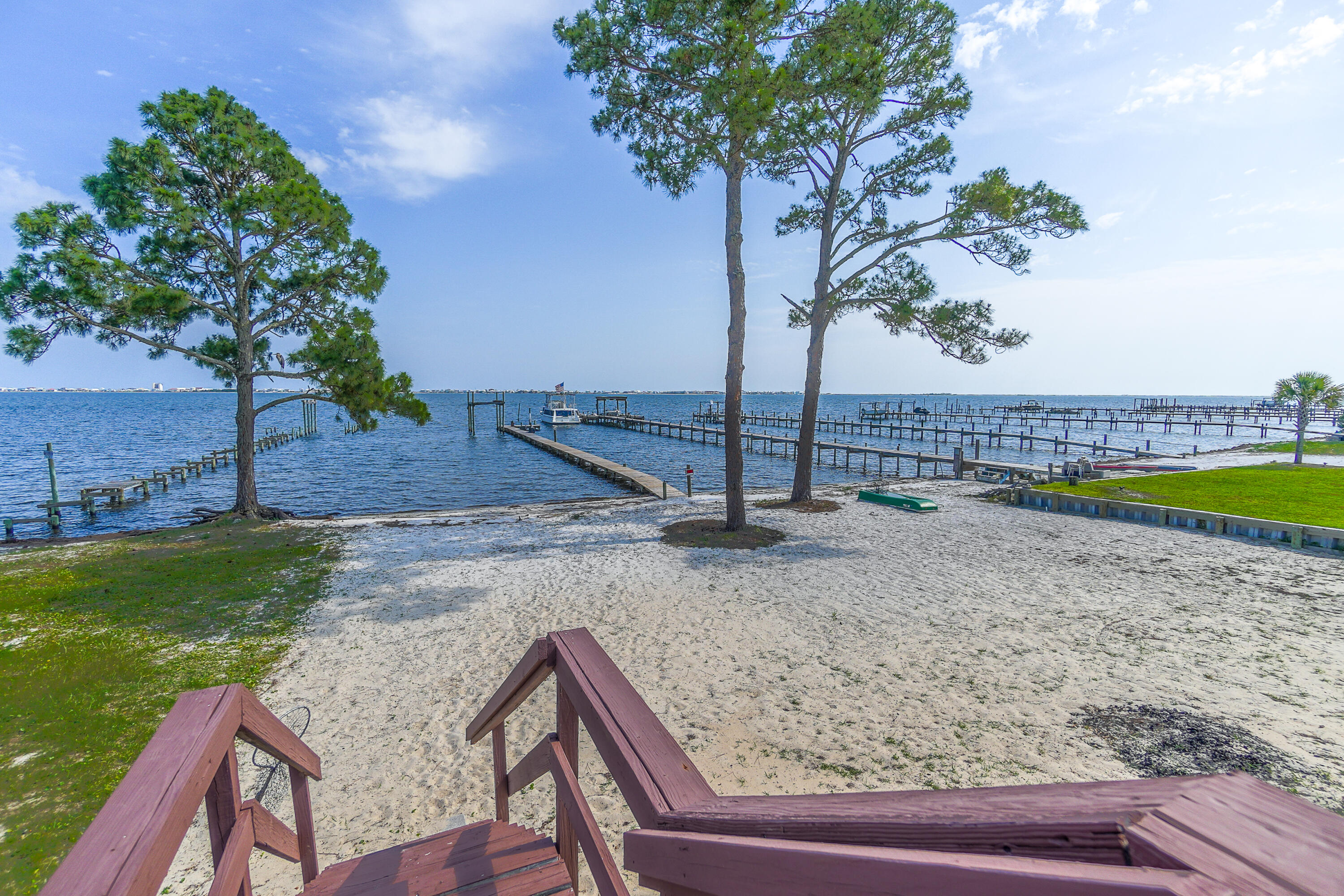 MARTHA'S COVE - Residential