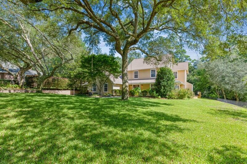 LAKE SHARON ESTATES - Residential