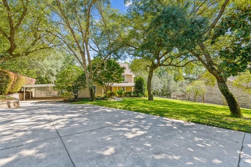 LAKE SHARON ESTATES - Residential