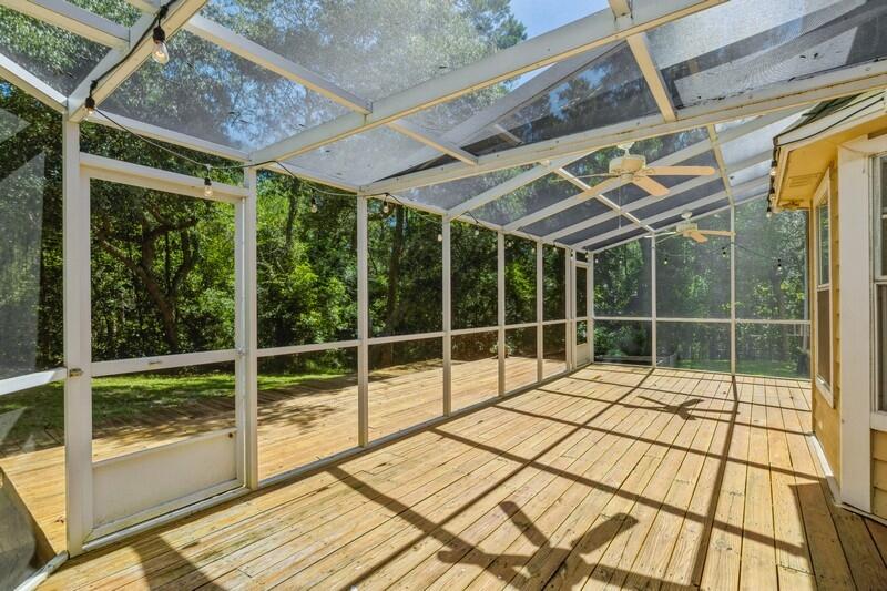LAKE SHARON ESTATES - Residential