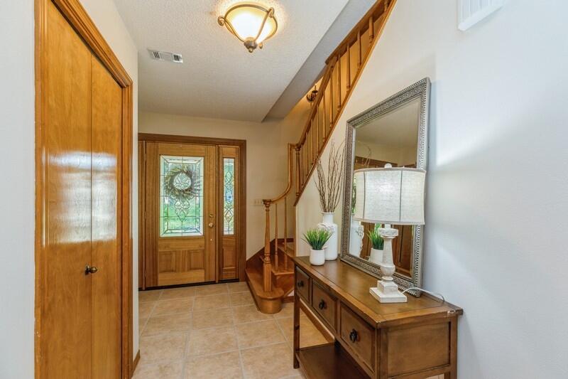 LAKE SHARON ESTATES - Residential