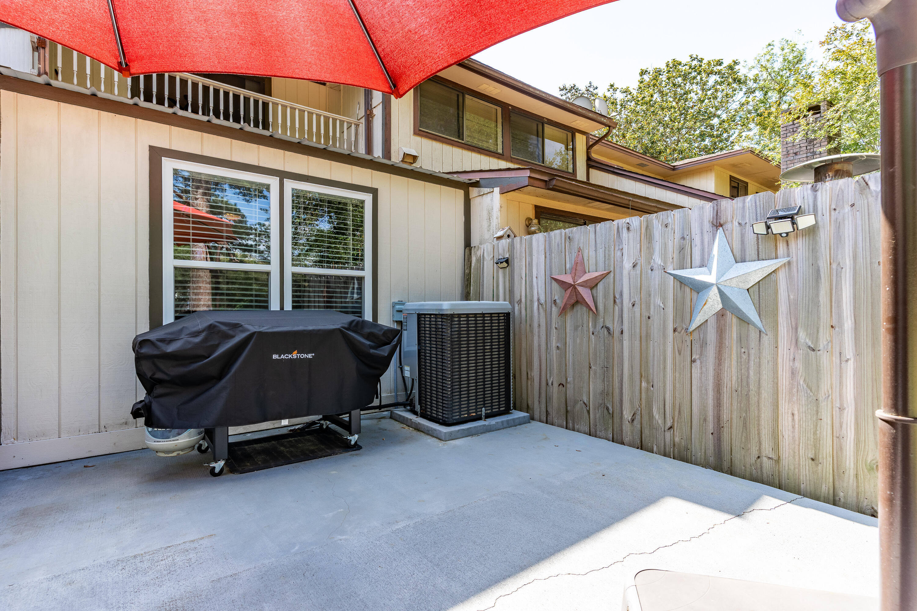 PINEWOOD ESTATES - Residential