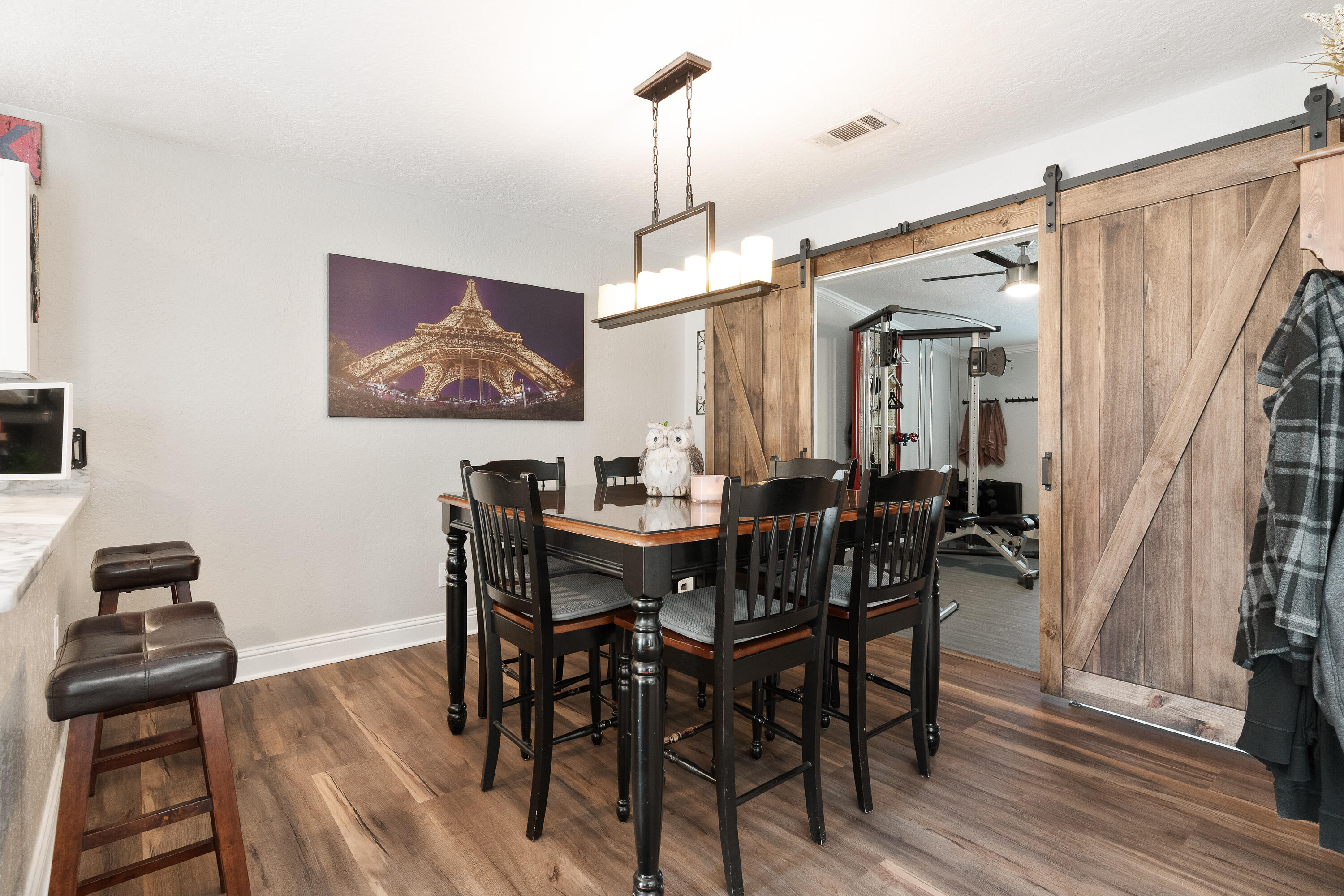 PINEWOOD ESTATES - Residential