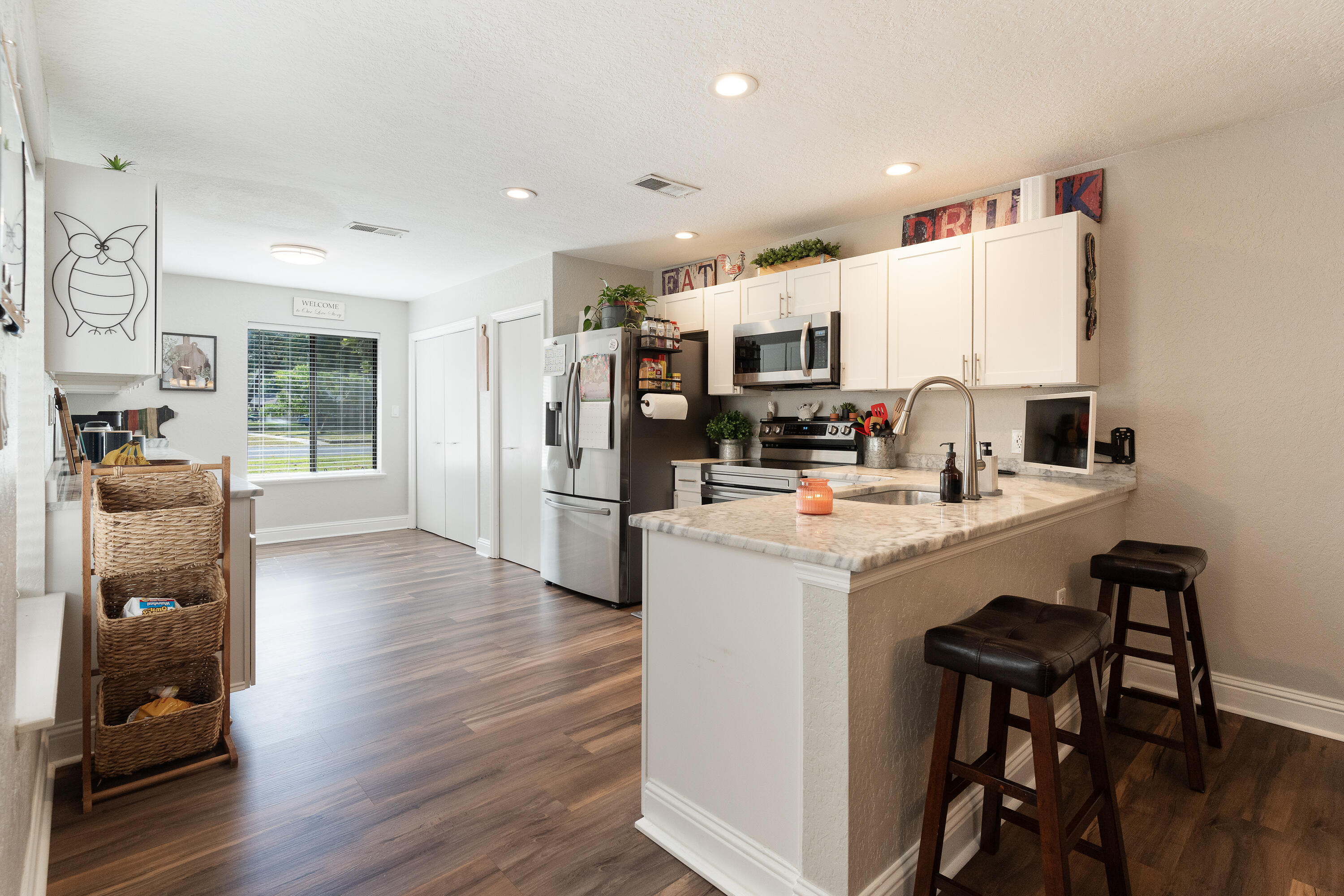 PINEWOOD ESTATES - Residential