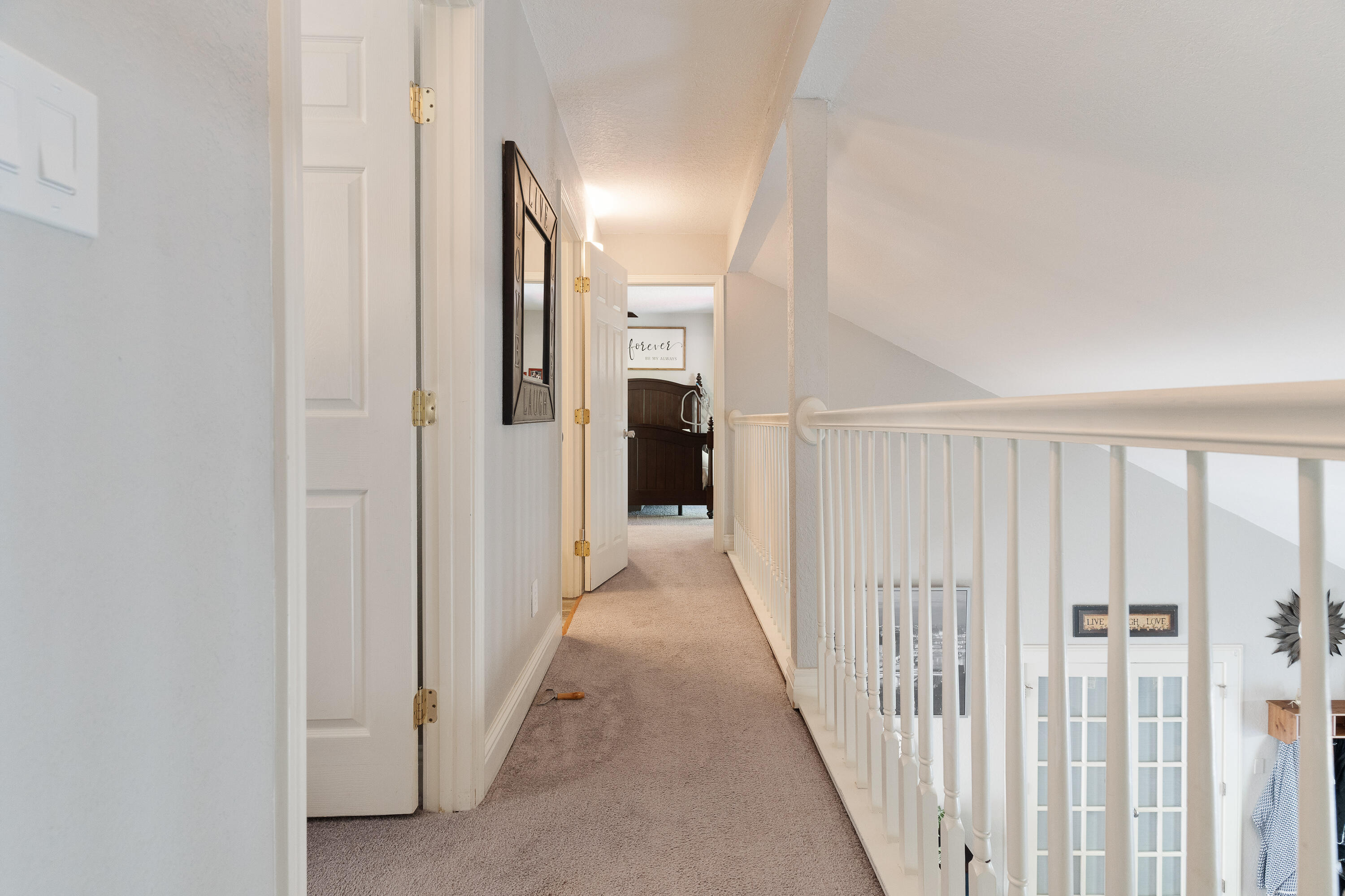 PINEWOOD ESTATES - Residential