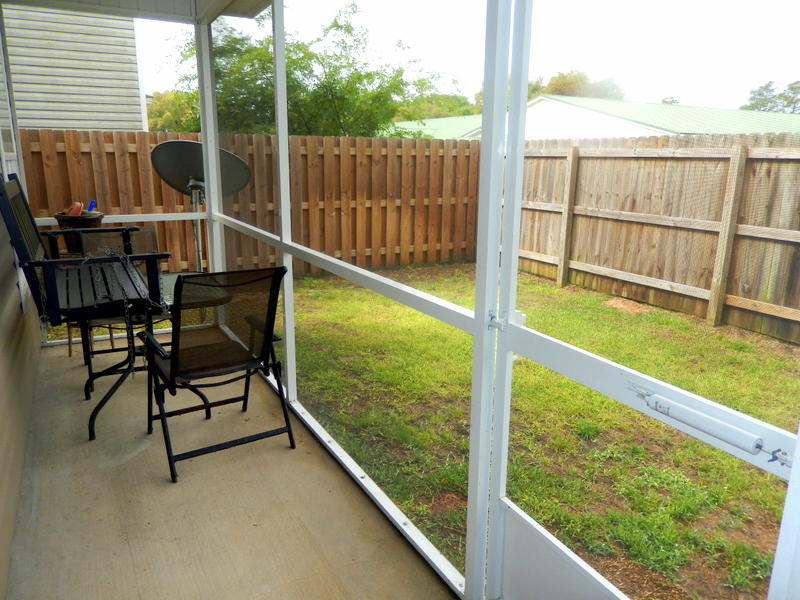 REDWOOD VILLAGE - Residential